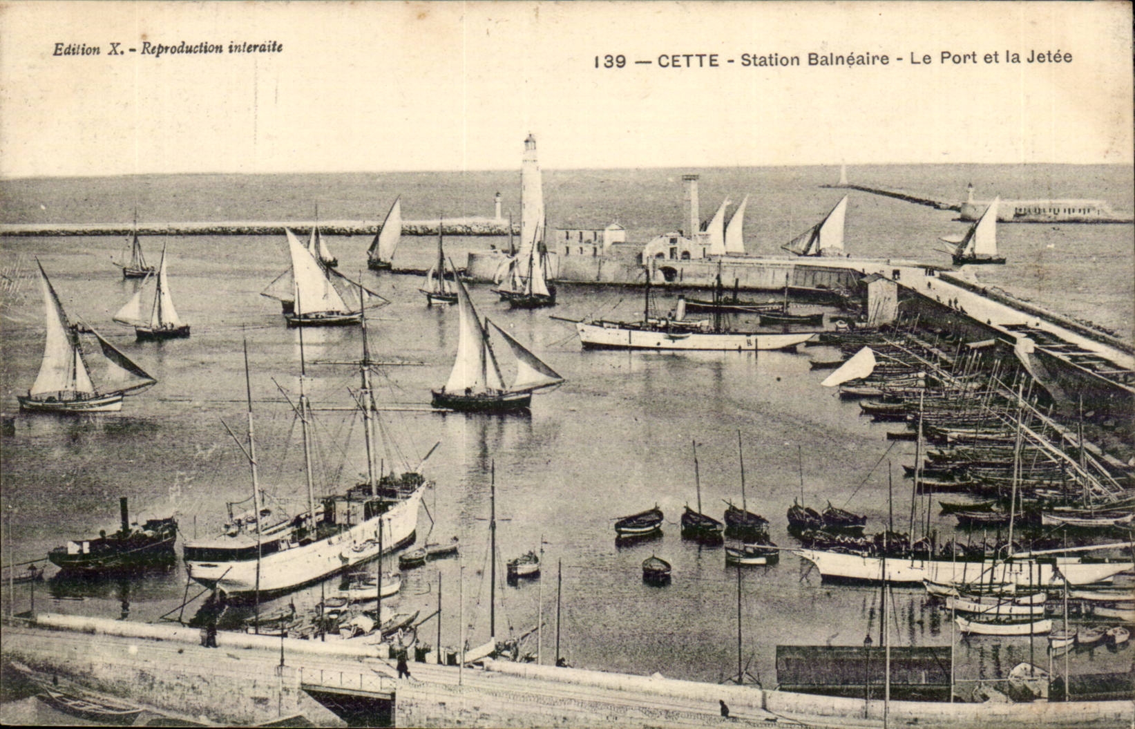 Sete - Cette - Station Balneaire - Le Port et la Jetee - whale station - CPA 