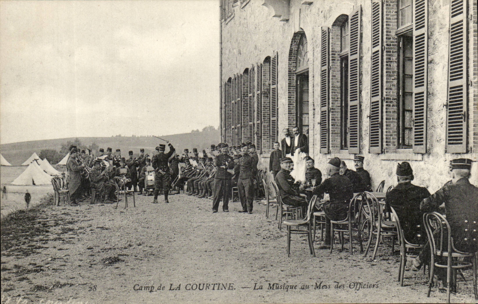Creuse CPA Camp de la Courtine La musique au mess des officiers