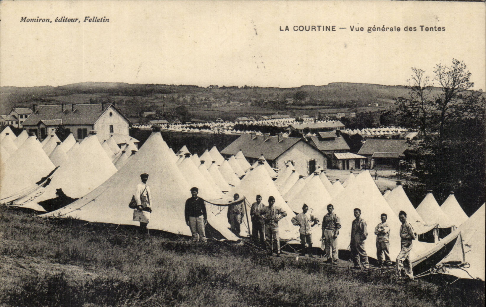 Creuse CPA Camp de la Courtine Vue generale des tentes (militaria)