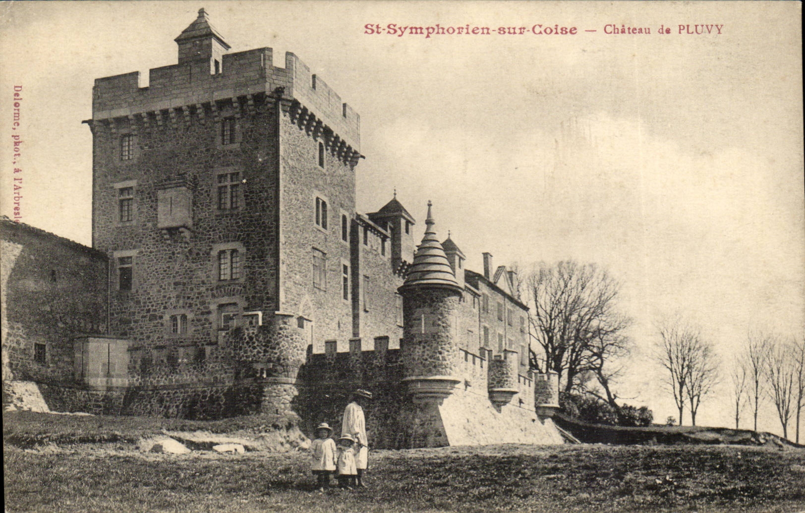 St-Symphorien-sur-Coise — Château de PLUVY — Delorme, phot. à Tarbès
