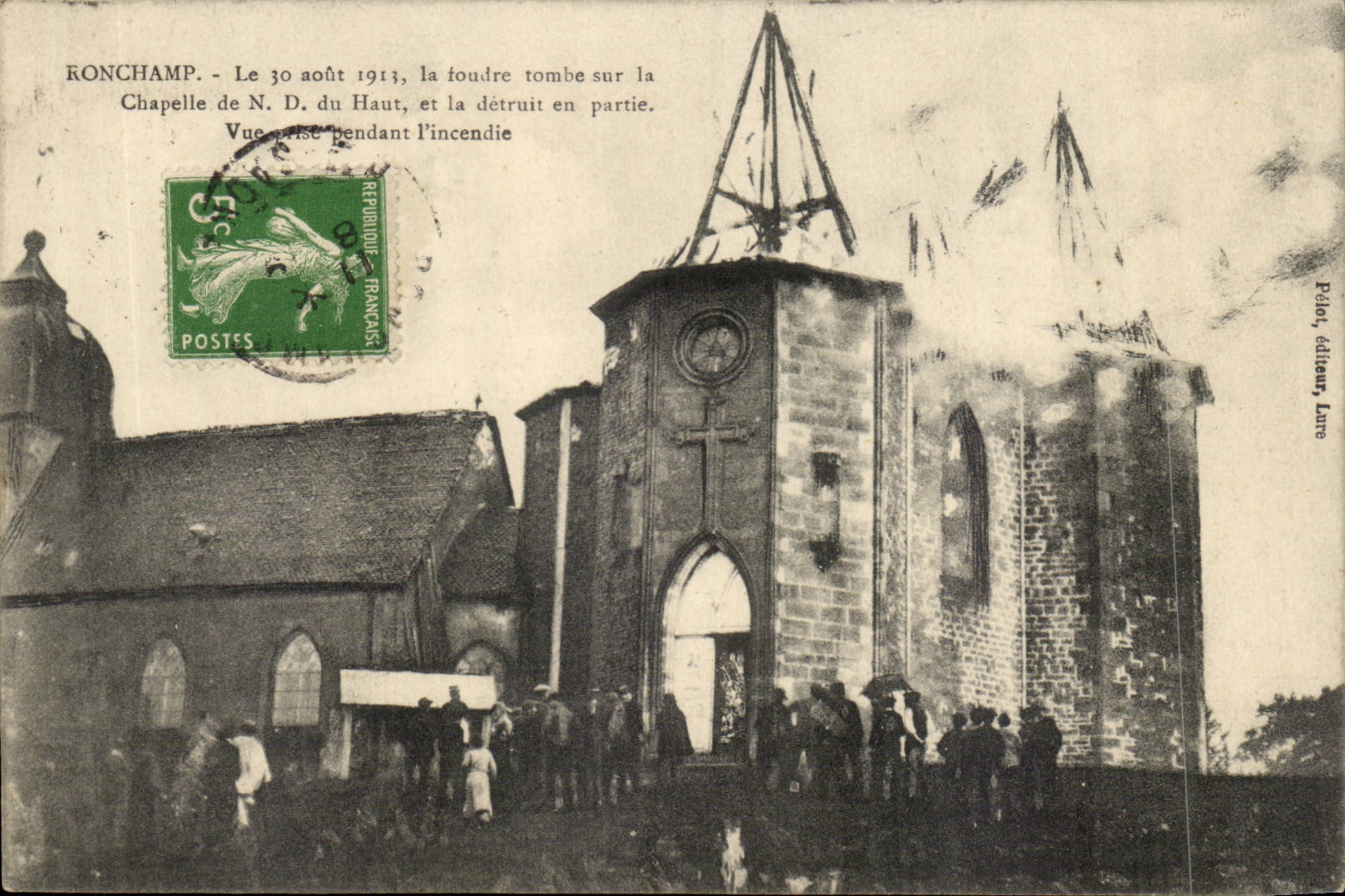 Ronchamp — Kapelle Notre-Dame du Haut nach dem Brand durch Blitzschlag — veröffentlicht von P. Lune