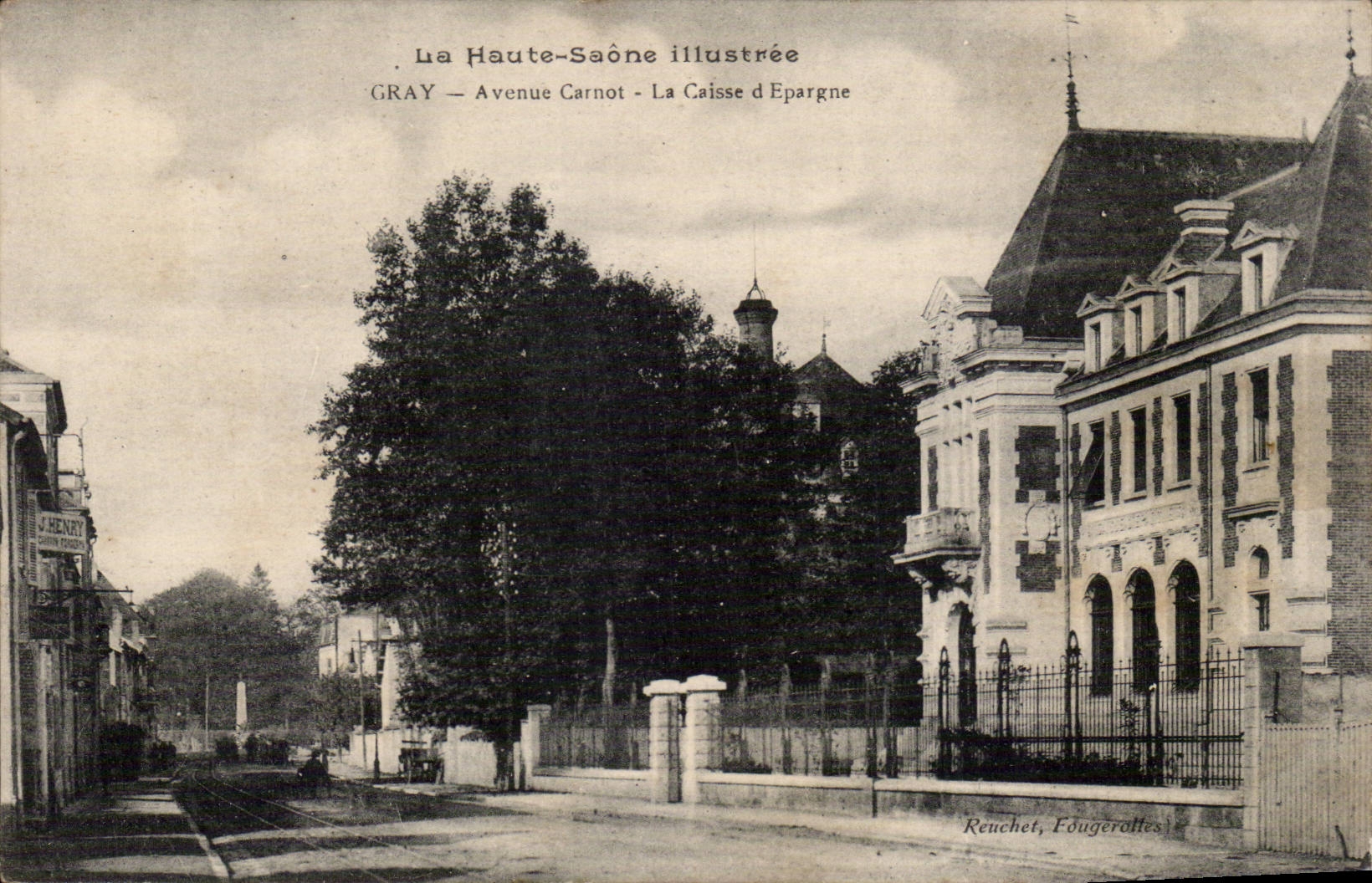 Gray CPA Avenue CArnot La caisse d'epargne