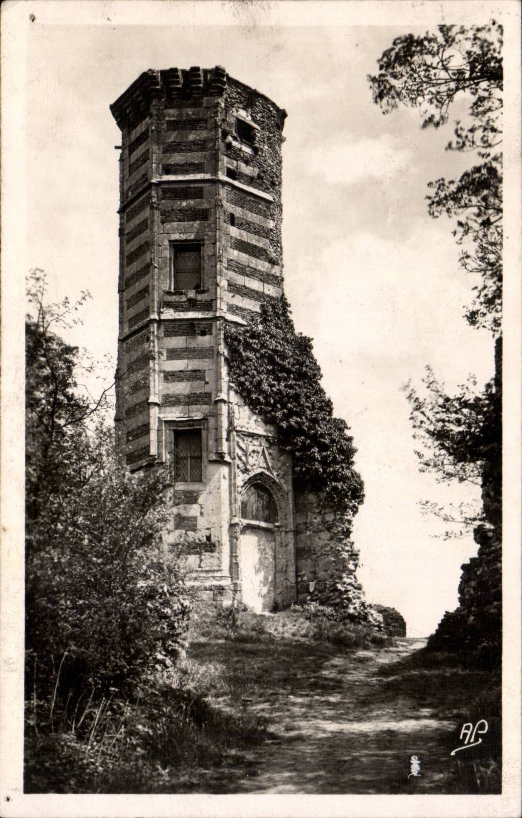 Montfort-l'Amaury — Die Turm von Anne von Bretagne (15. Jahrhundert) — Verlag d'Art AP. II