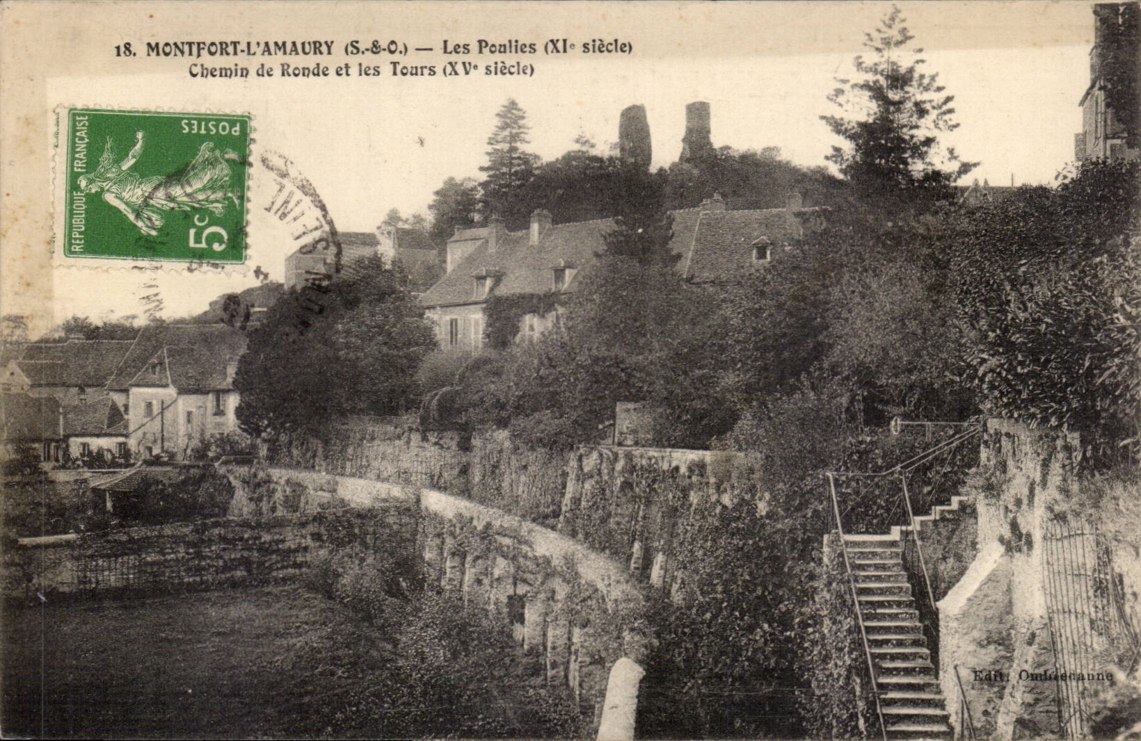 Montfort l'amaury CPA Les poulies Chemin de ronde et les tours