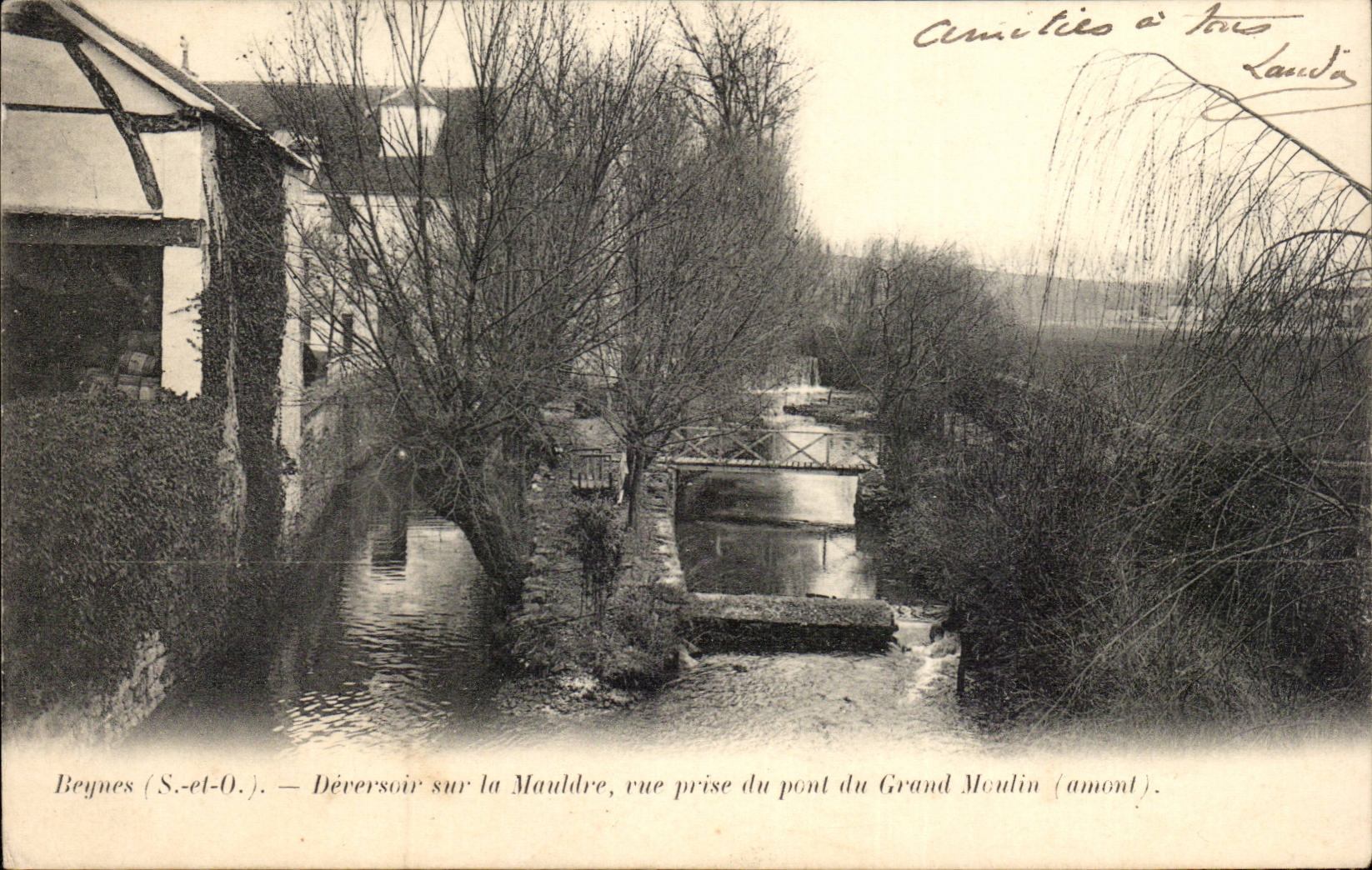 CPA Beynes Deversoir sur la Mauldre Vue prise du pont du grand moulin 'amont)