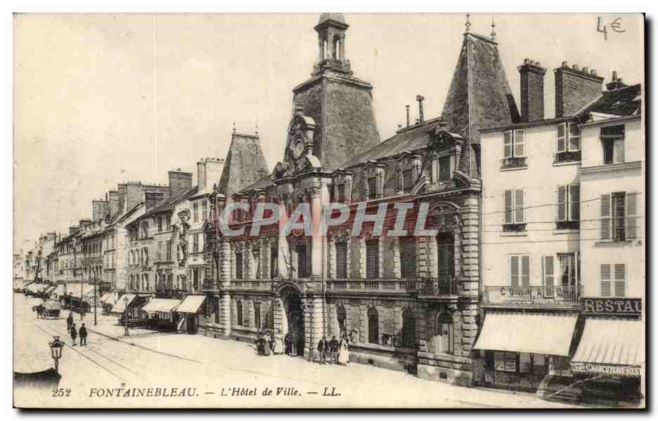 Fontainebleau — L'Hotel de Ville — LL. n° 252