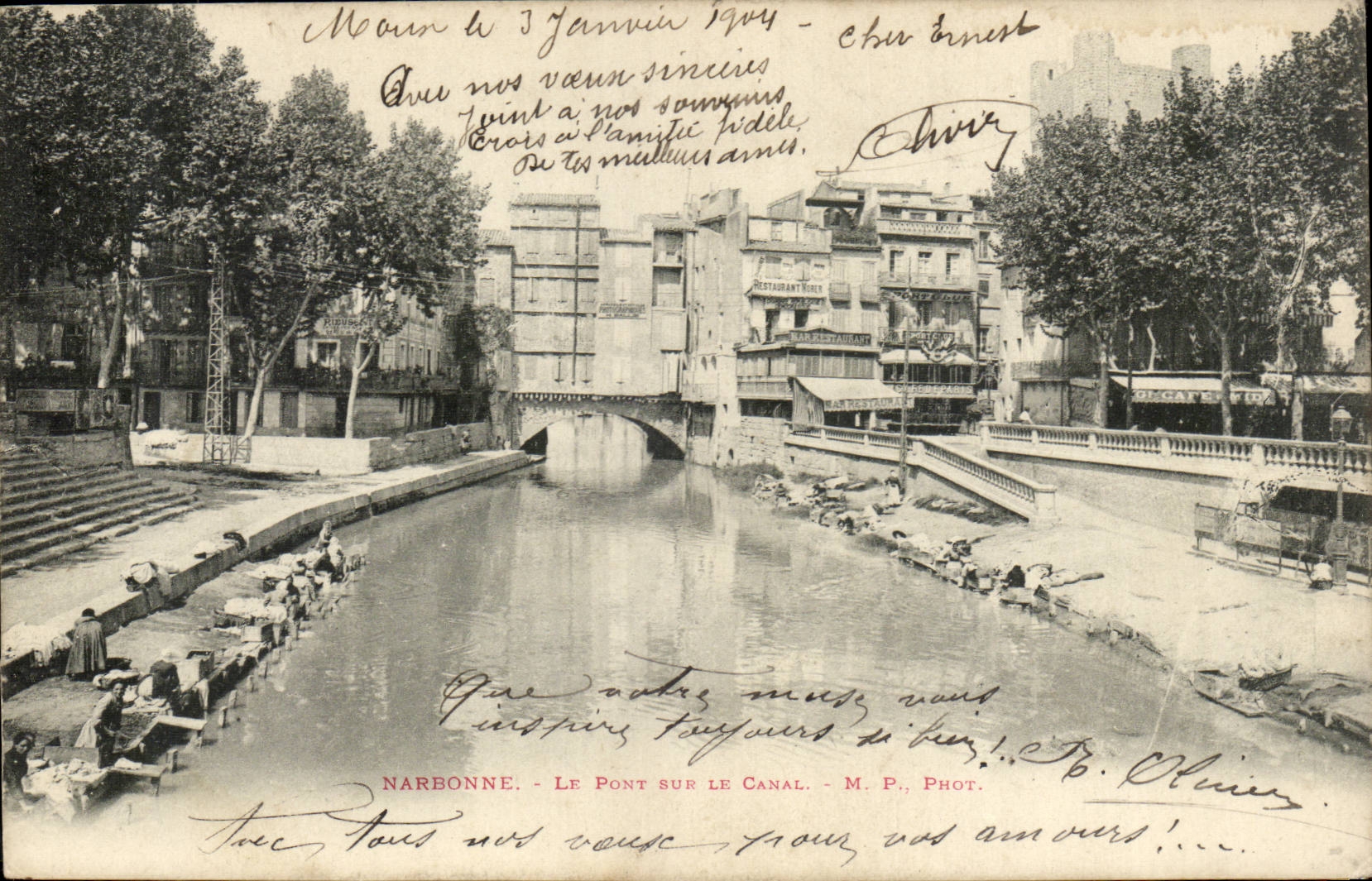 NARBONNE — LE PONT SUR LE CANAL — M. P., PHOT.