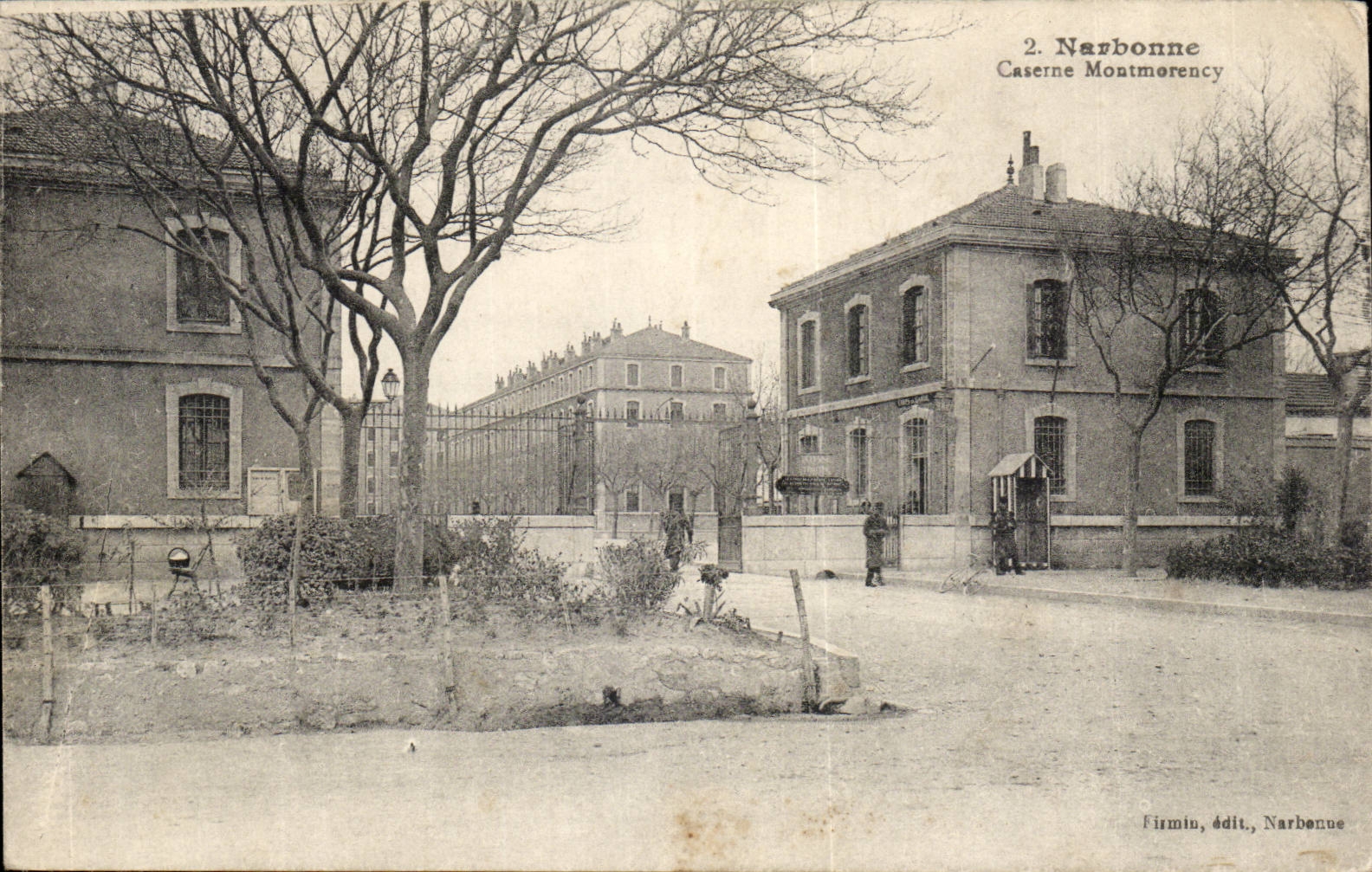 Narbonne - Casernes Montmorency - CPA 