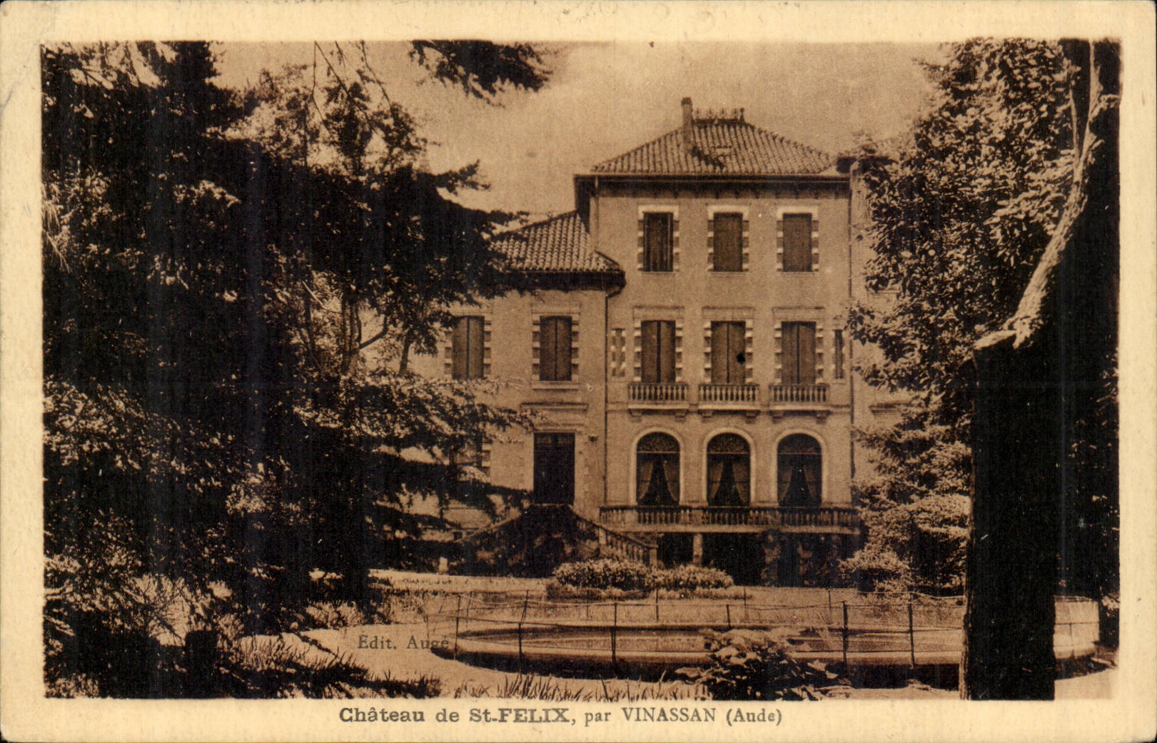 CPA Chateau de St FElix par Vinassan