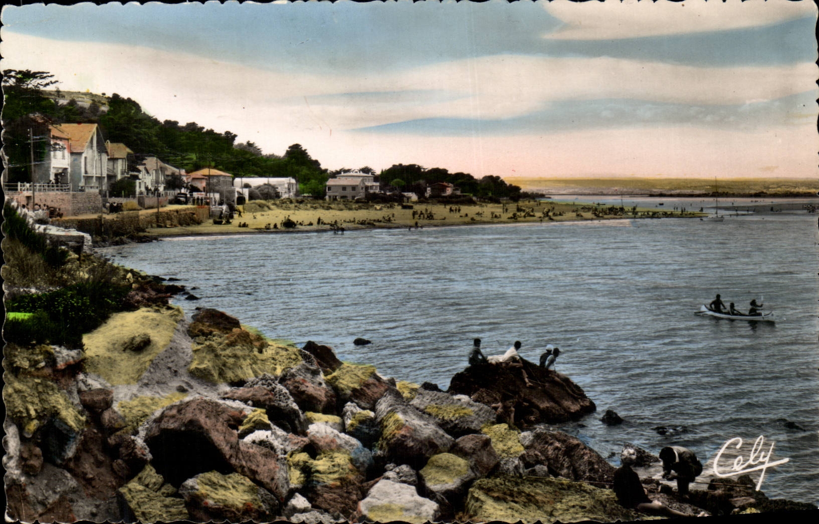 CPM La Franqui Plage Les villas la plage et l'etang vus de la falaise