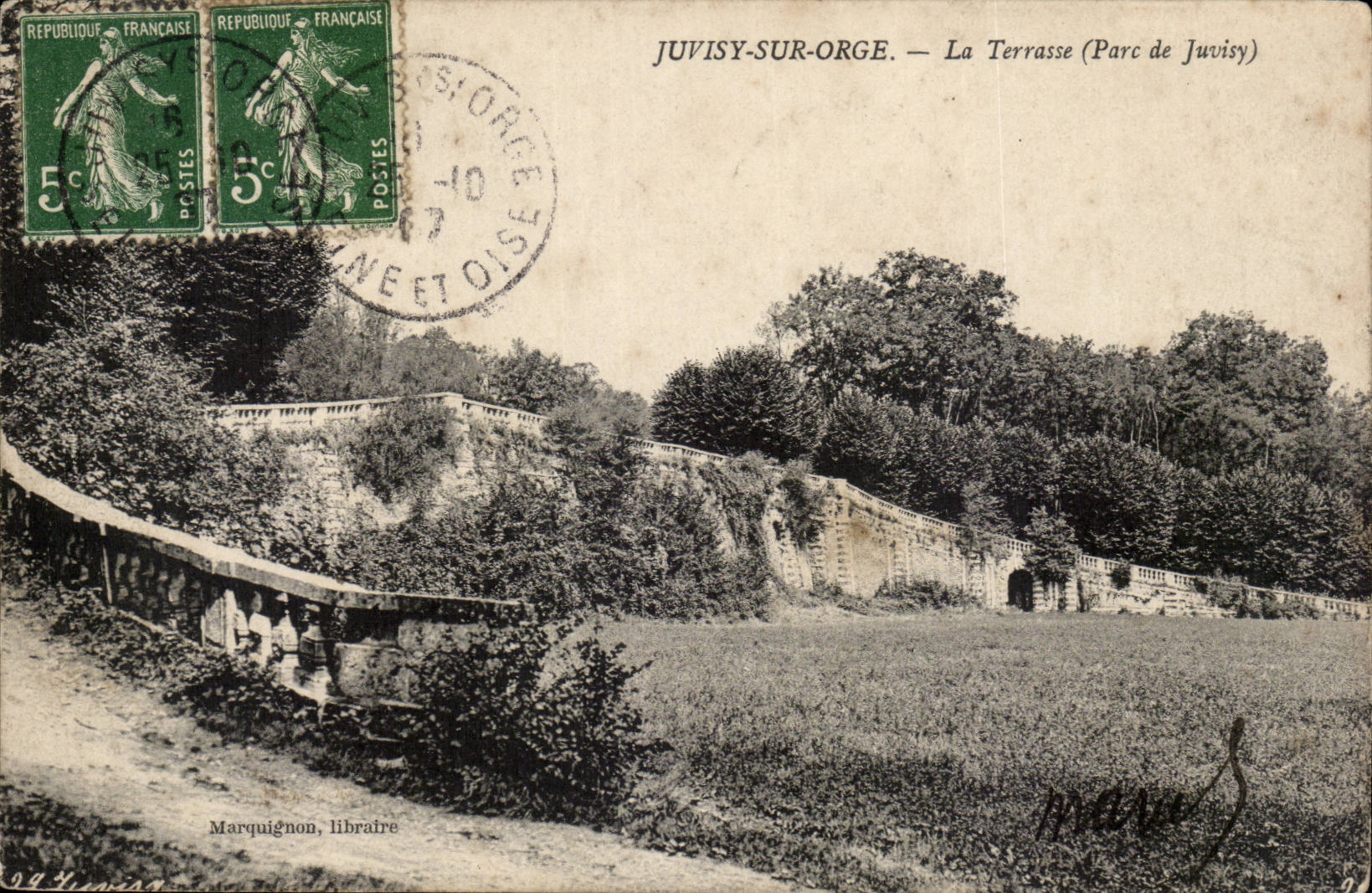 Juvisy sur Orge CPA La terrasse (parc de Juvisy)