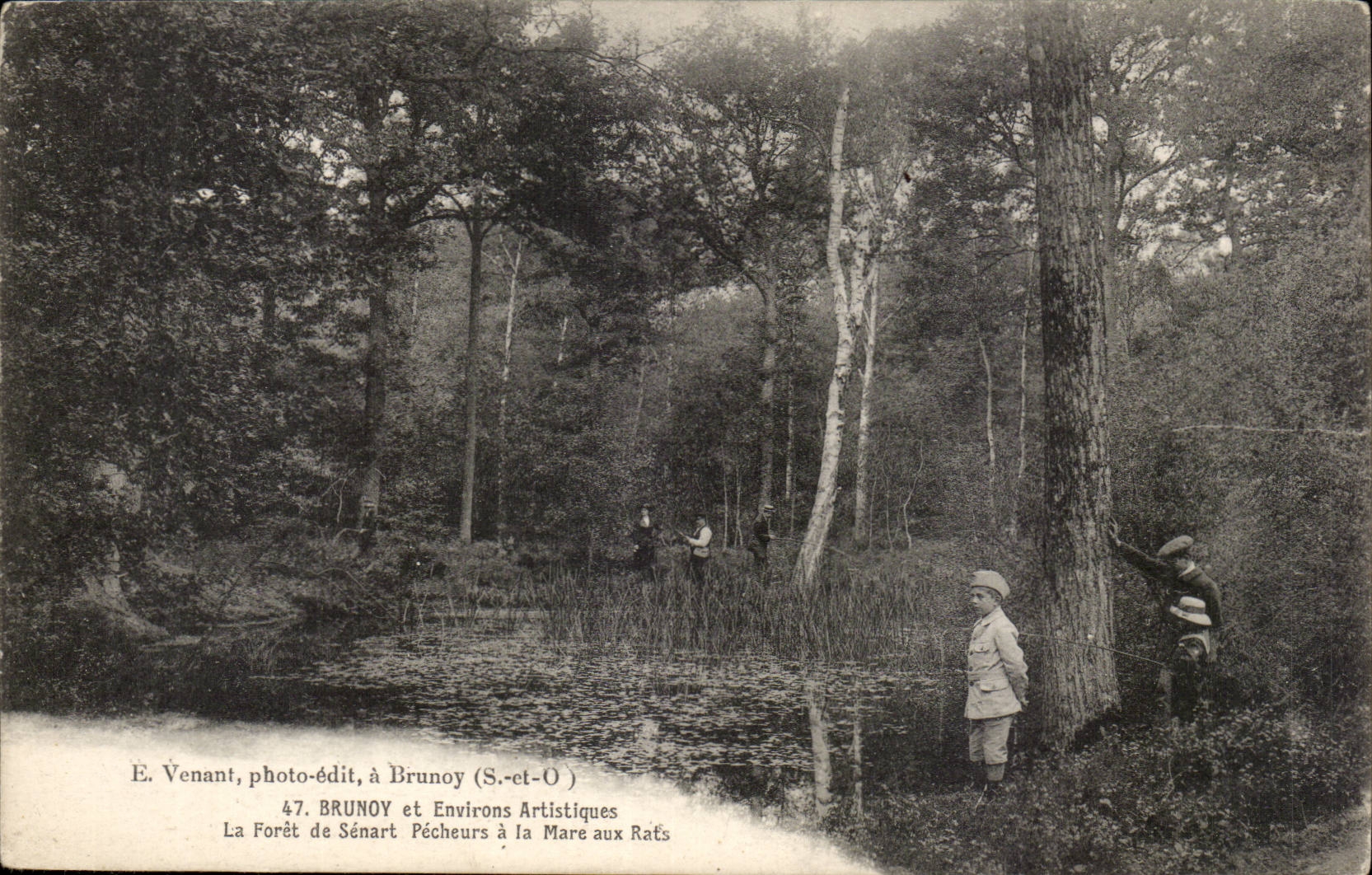 CPA BRunoy et environs artistiques La foret de Senart Pecheurs a la mare aux rats