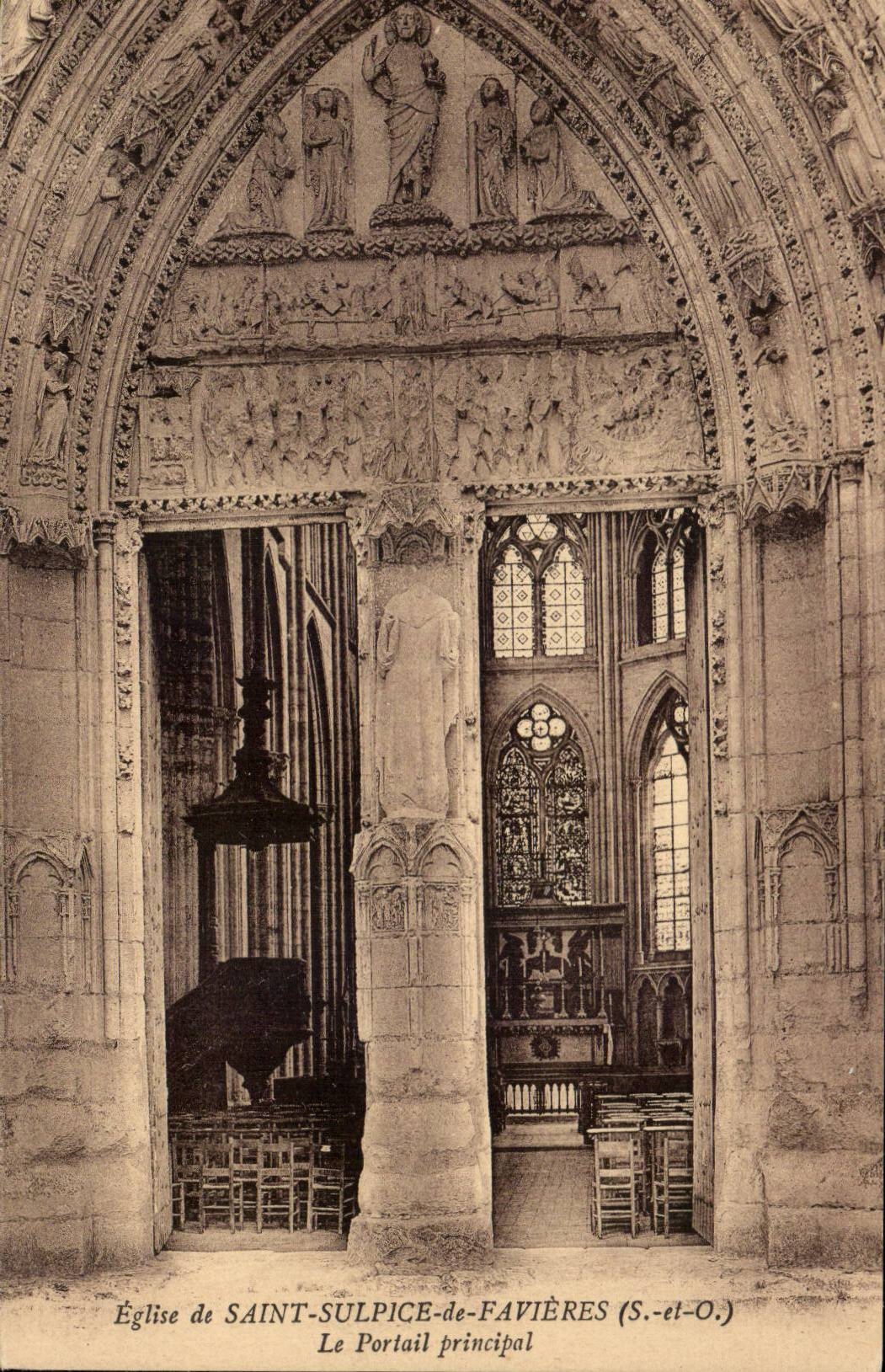 Church of SAINT-SULPICE-de-FAVIÈRES (S.-et-O.) — The Main Portal — Artistic Collection E. Rameau, Étampes