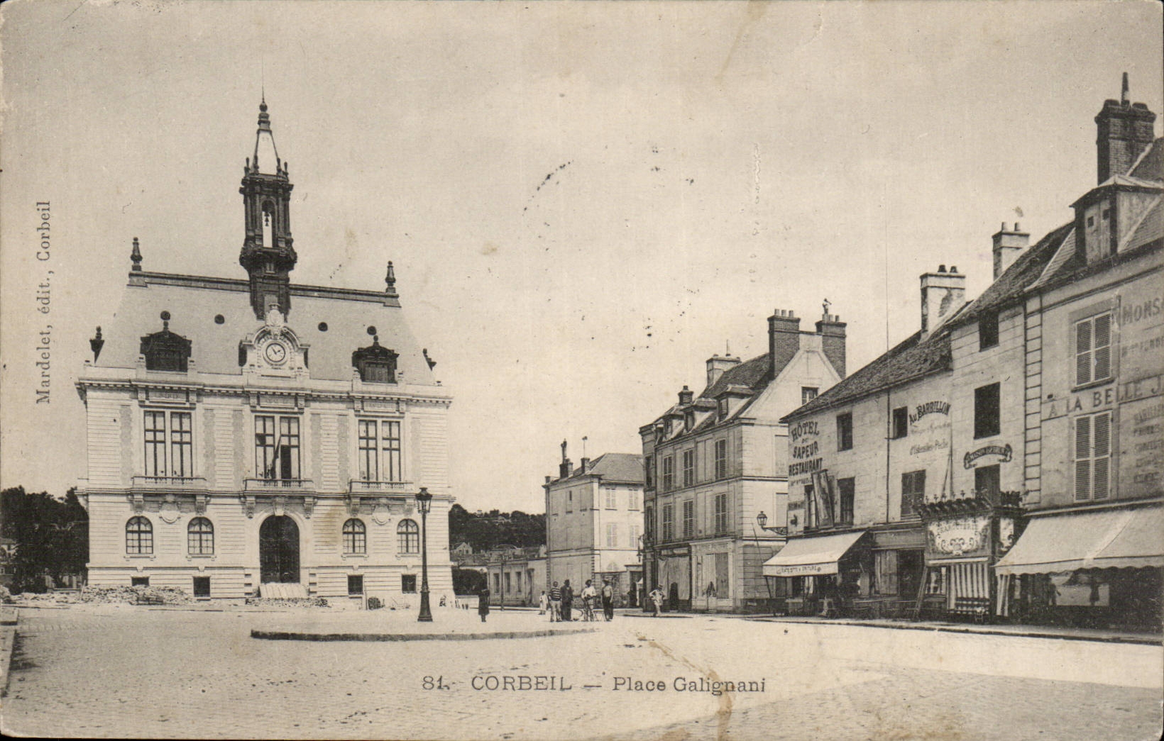Corbeil CPA Place Galignani