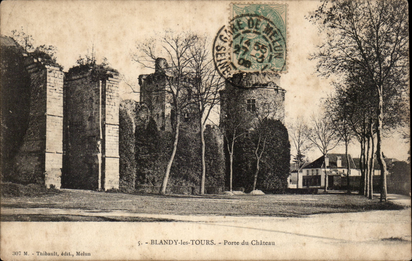 Blandy-les-Tours — Porte du Château — Thibault, édit., Melun