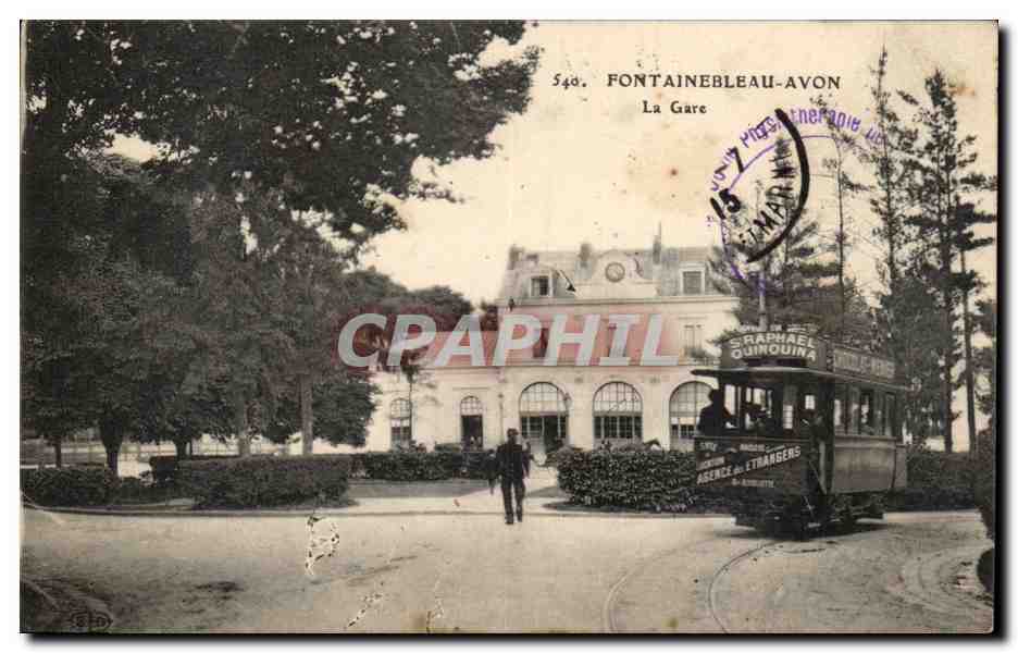Fontainebleau-Avon — La Estación — Agencia de Extranjeros