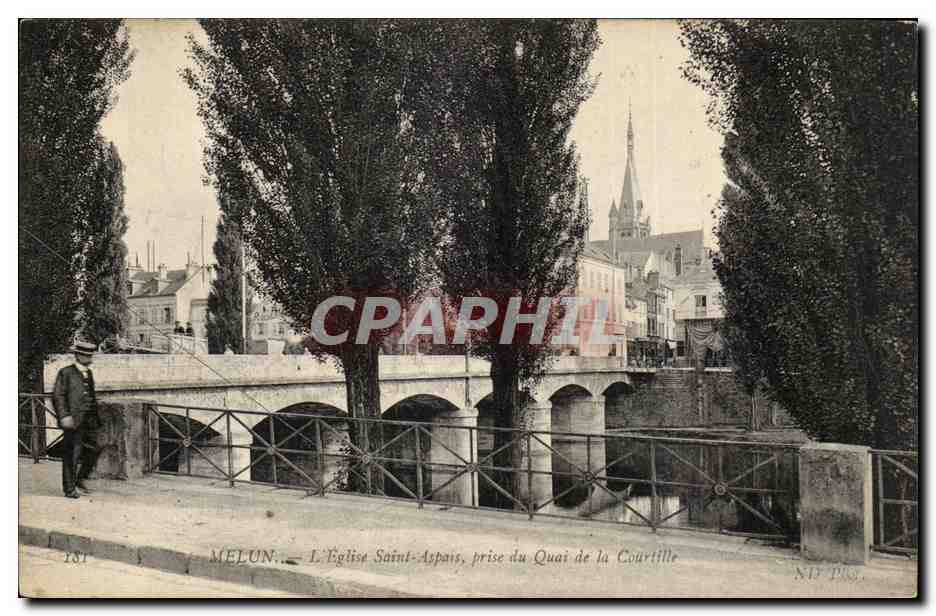 Melun - L'Eglise Saint Aspais prise du Quai de la Courtille CPA 