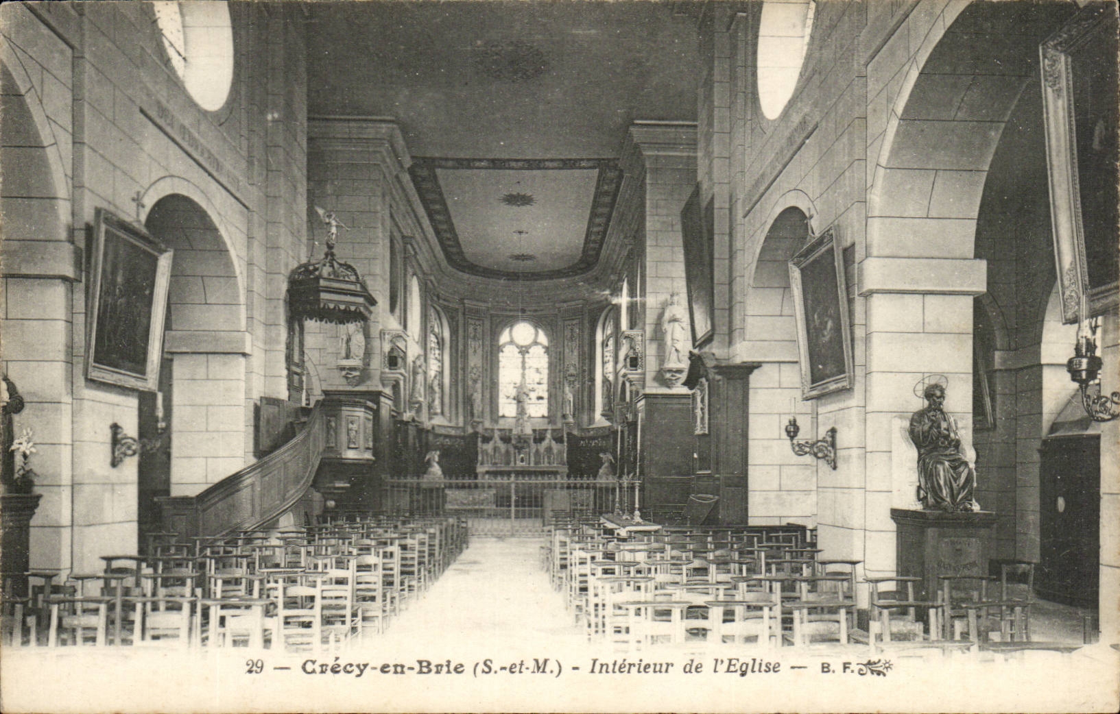 Crecy en Brie - Interieur de L'Eglise - CPA 