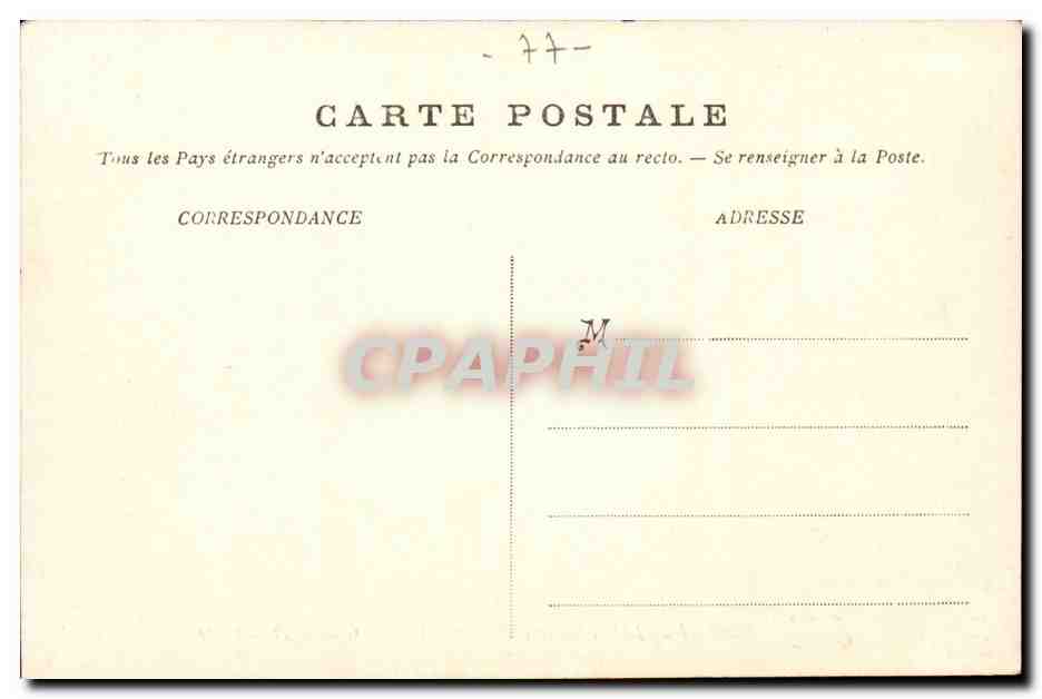 Fontainebleau — La Rue Grande et la Poste — Éditeur : 224 — Reverso