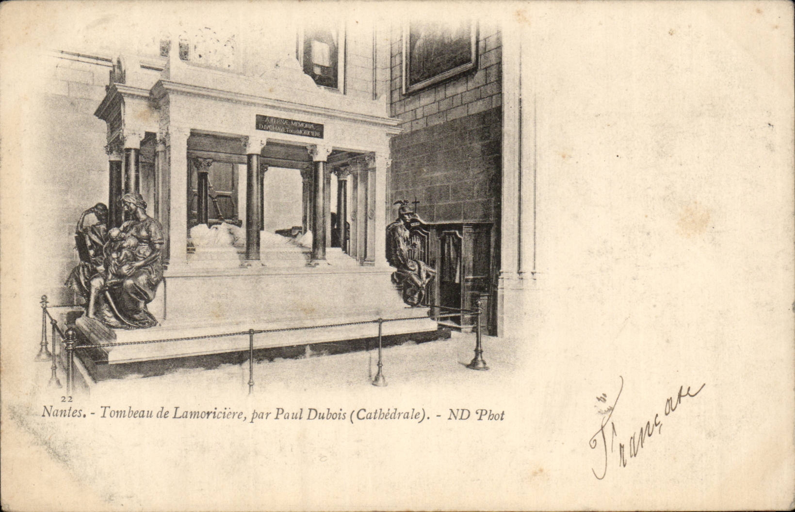 Nantes CPA Tombeau de Lamoriciere par Paul Dubois (cathedrale)