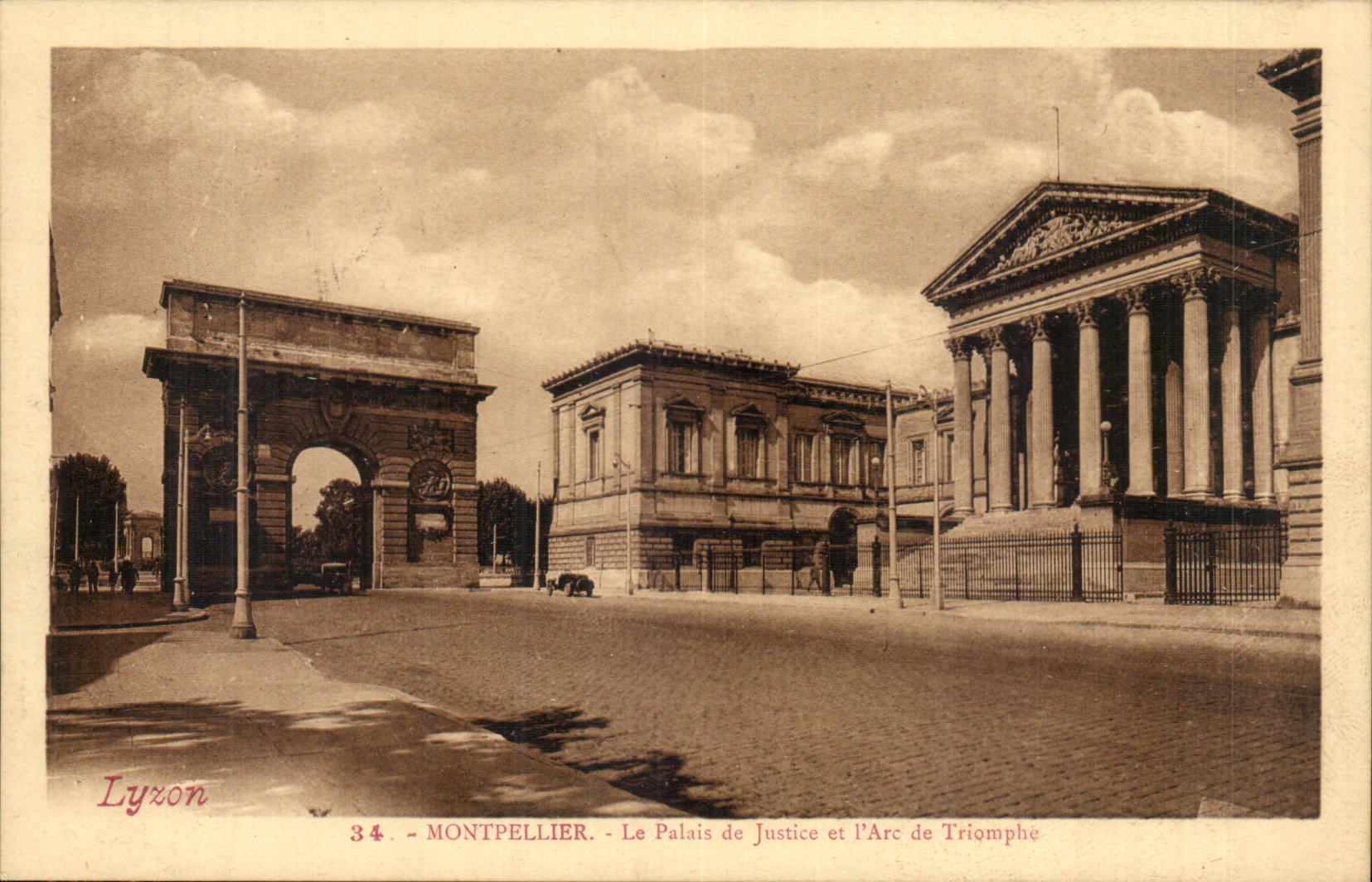 Montpellier - Le Palais de Justice et l'Arc de Triomphe — Lyxon, n°34