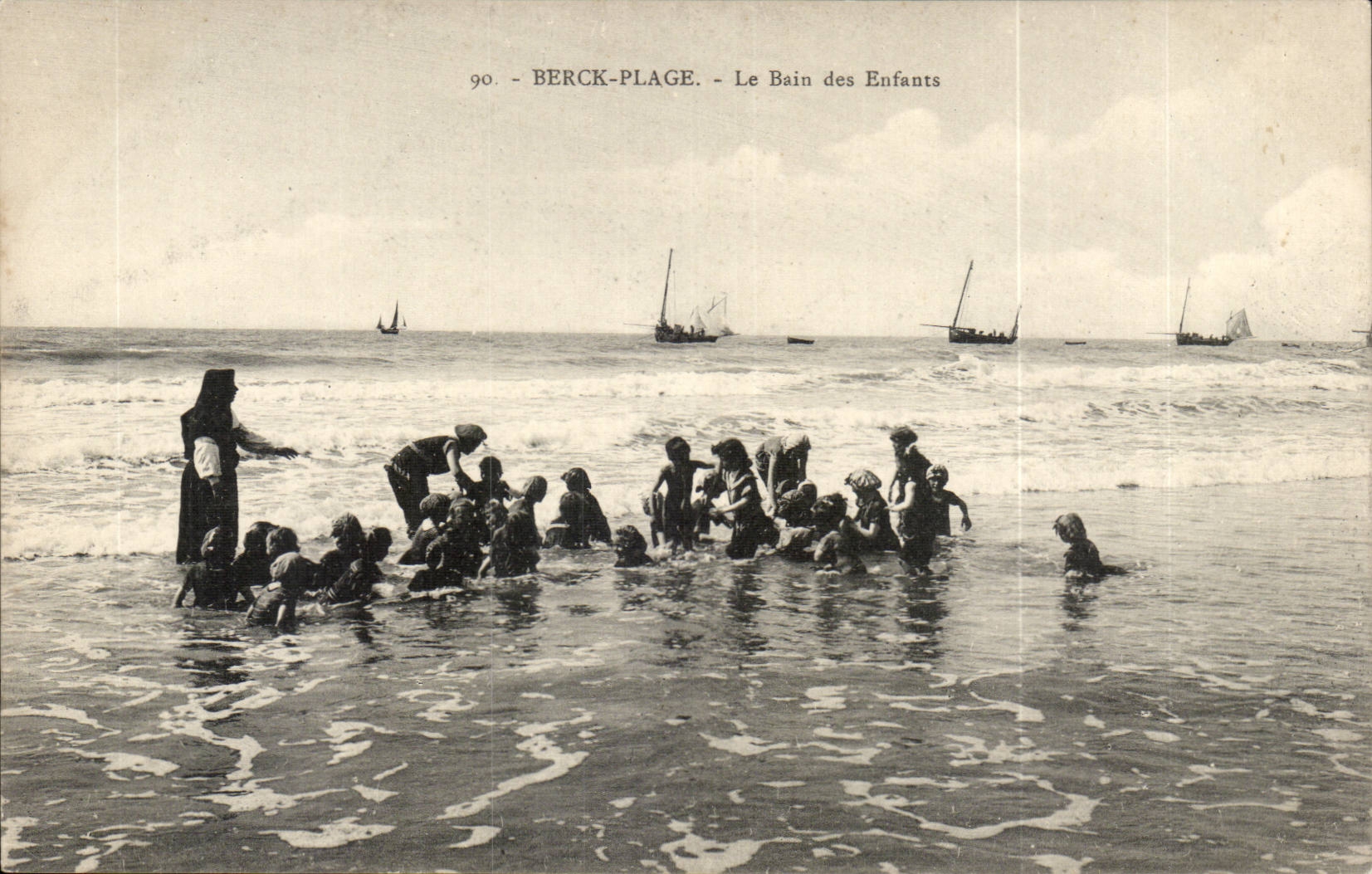 Berck Plage - Le Bain des Enfants - CPA 