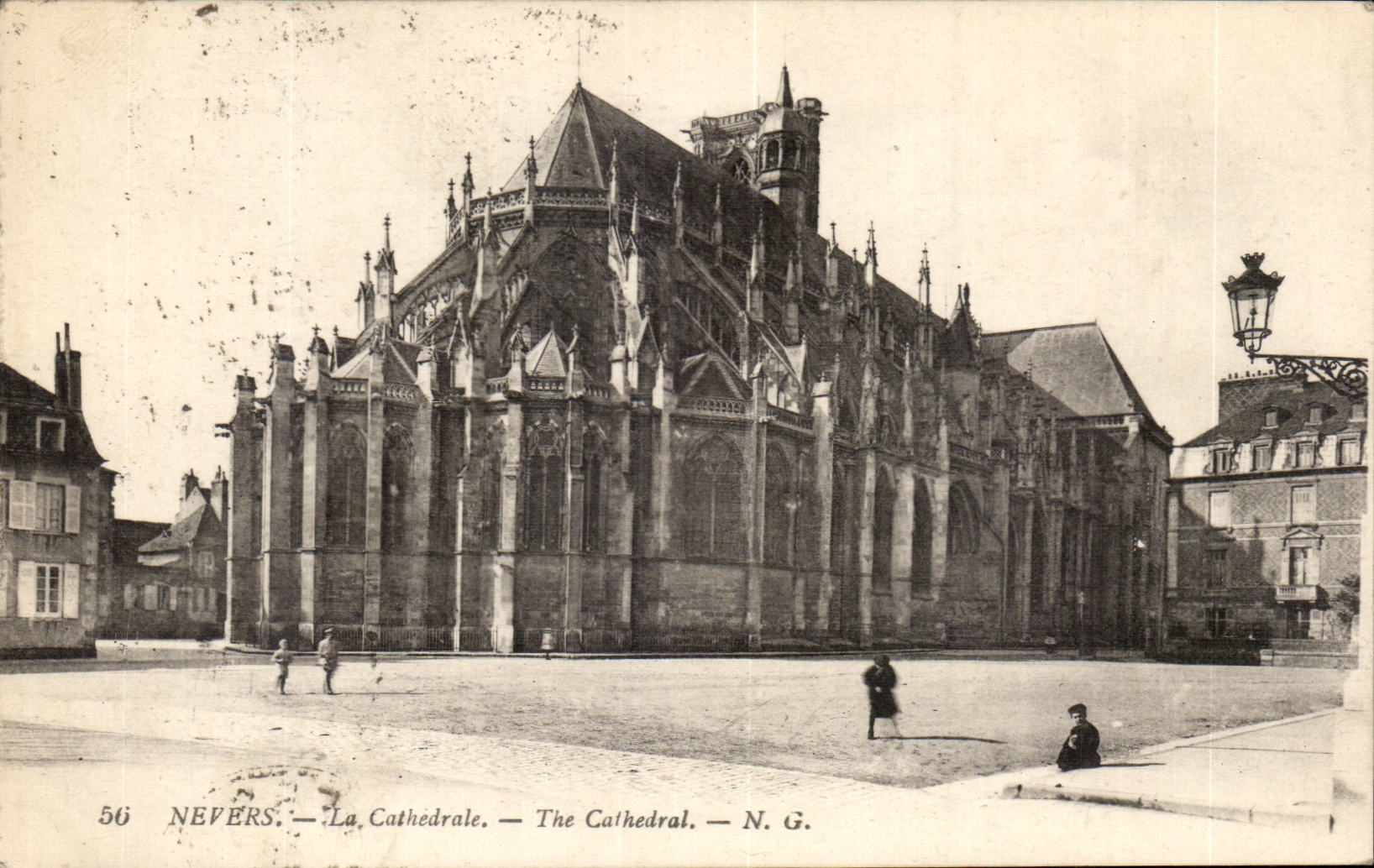 Nevers - La Cathedrale - - CPA 