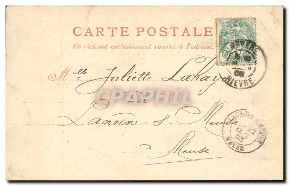 Nevers - Fontaine - Place de la Republique - CPA  — Rückseite