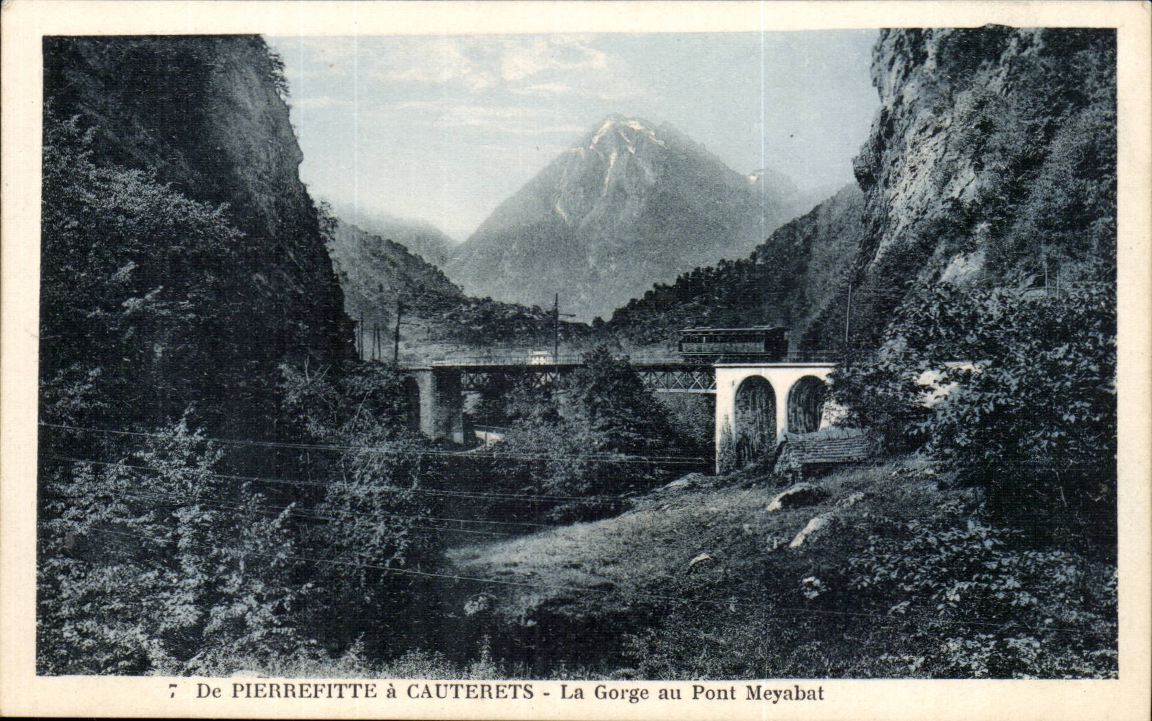 De Pierrefitte a CAuterets CPA la gorge au pont Meyabat (train)