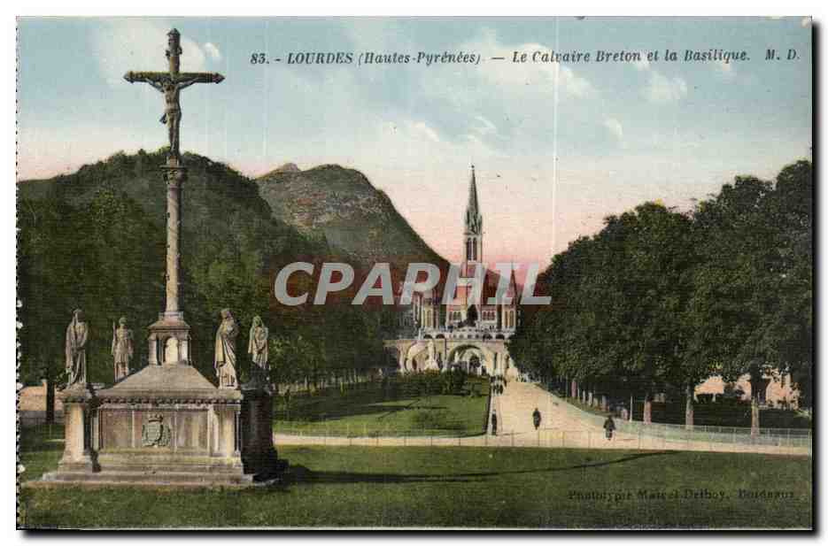 Lourdes CPA Le calvaire breton et la basilique
