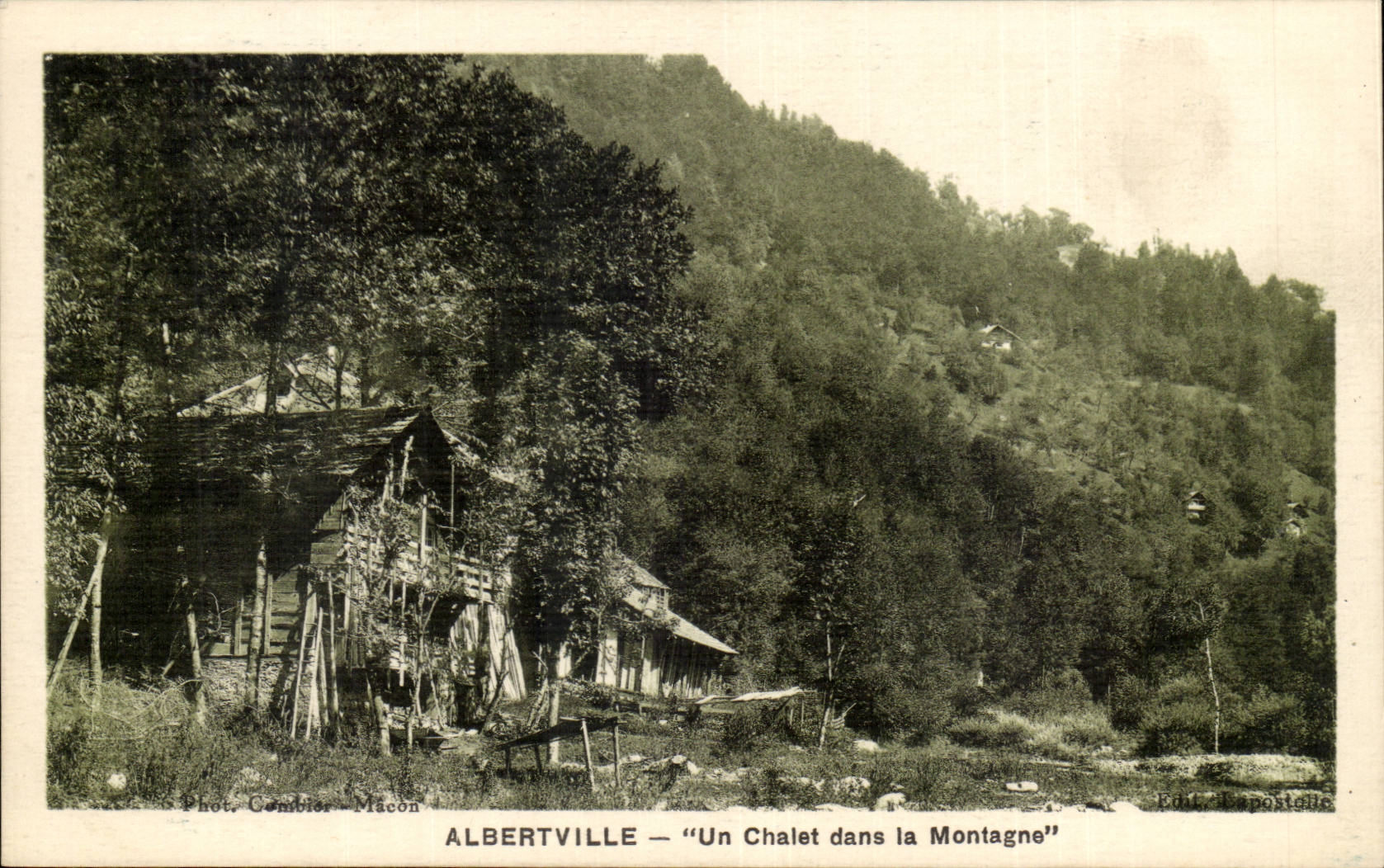 ALBERTVILLE — Un Chalet dans la Montagne — Phot. Gambier-Maçon, Édit. Espostelle