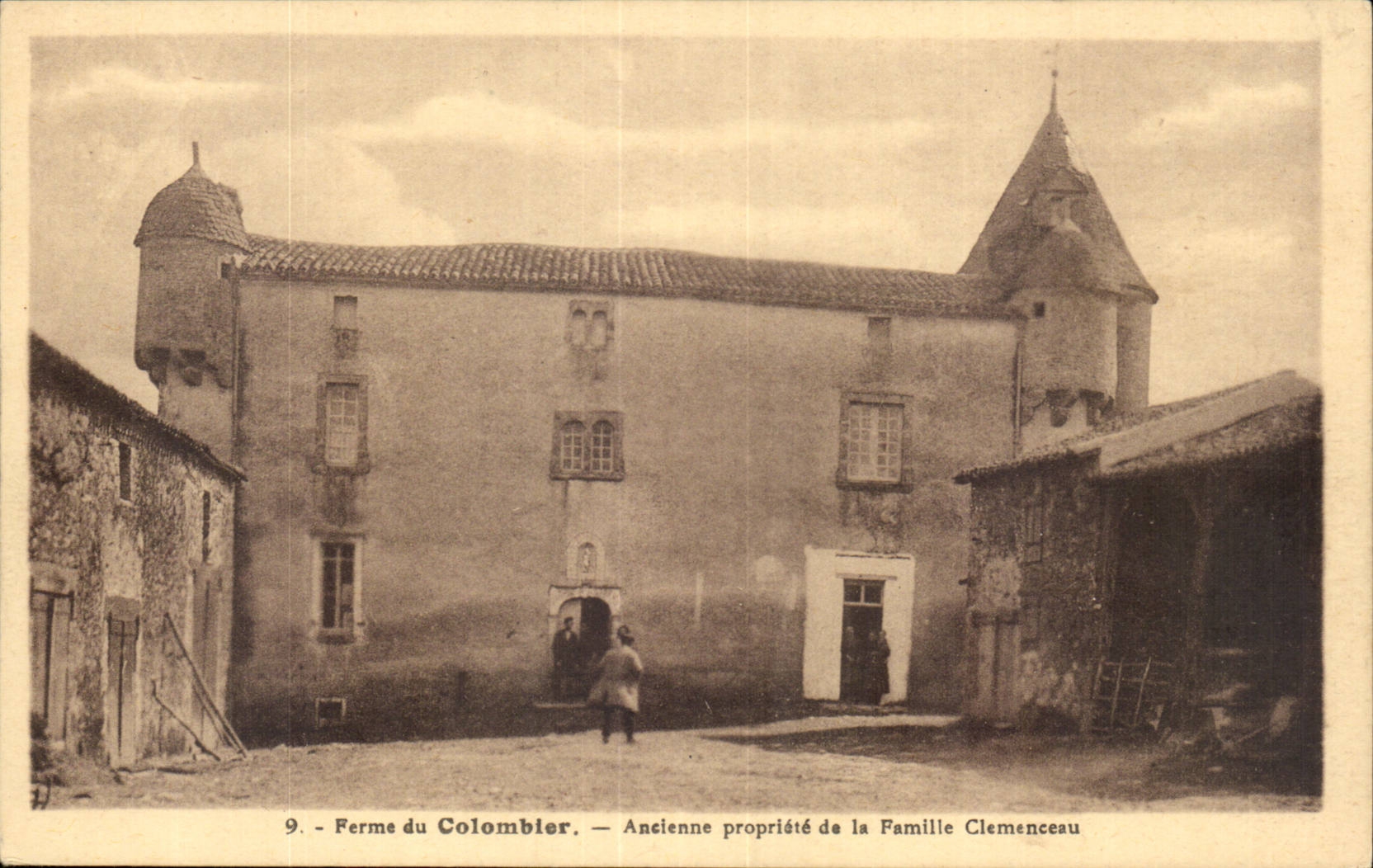 FErme du Colombier CPA Ancienne propriete de la famille clemenceau