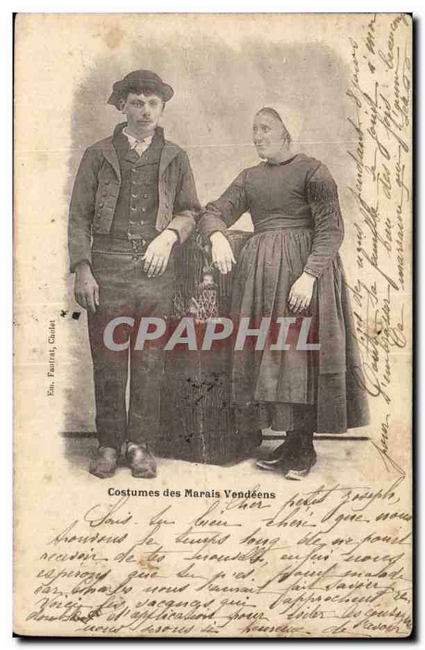CPA Costumes des marais vendeens (folklore coiffes)