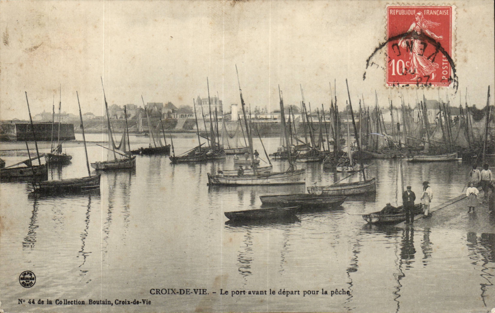 Croix-de-Vie — Le port avant le départ pour la pêche — Collection Boutain, n°44