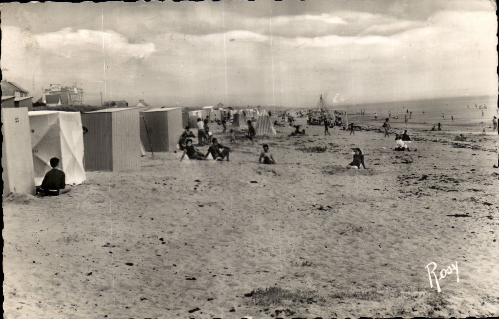 Saint Jean de Monts CPA Plage des demoiselles Sur la plage