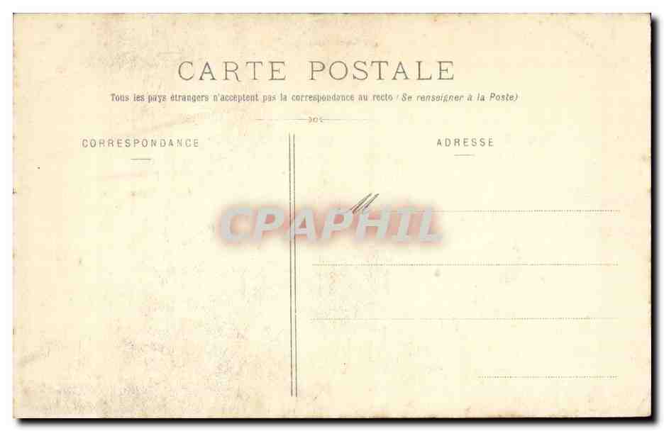 CPA Folklore Costume Sablaise VEnte arriere (femme pecheuse de crevettes) — Verso