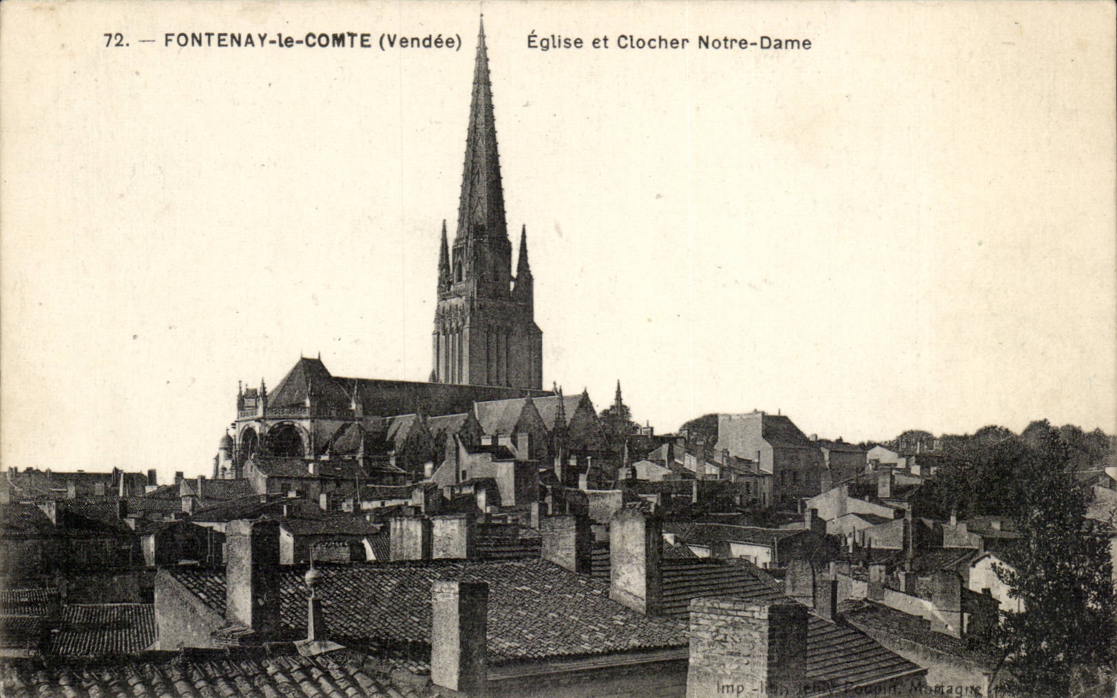Fontenay le Comte CPA Eglise et clocher Notre DAme