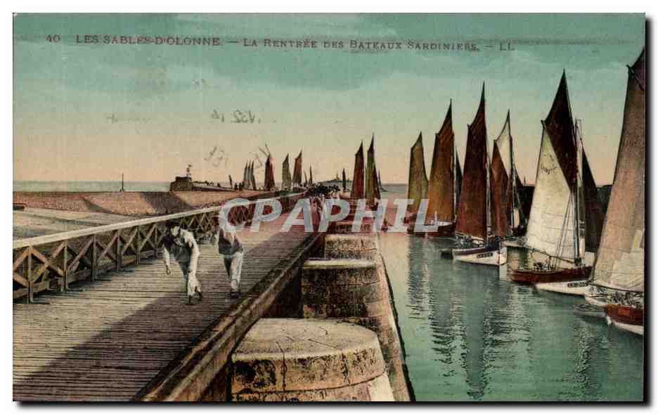 Les Sables-d'Olonne — La Rentrée des Bateaux Sardinières — LL