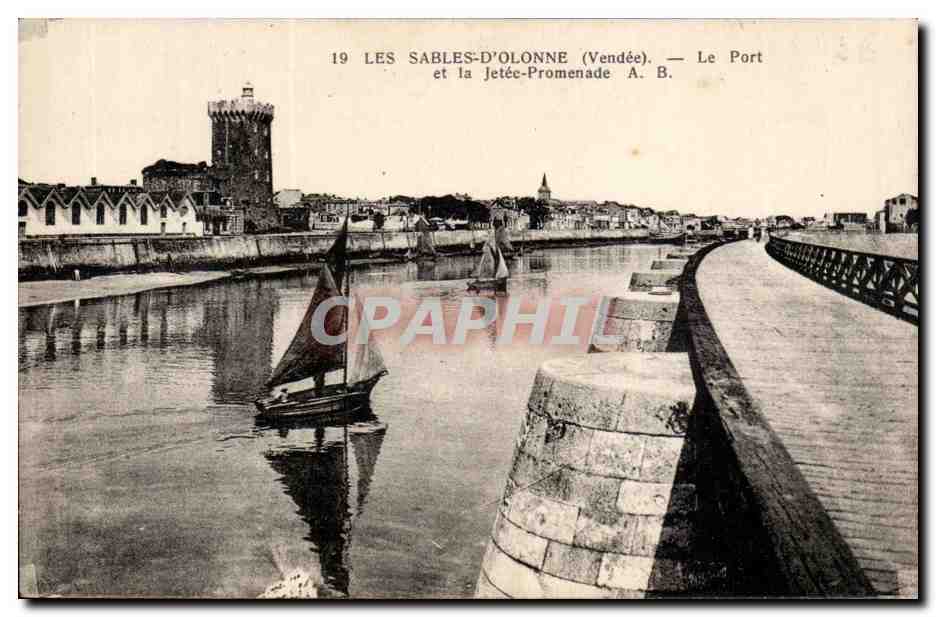 CPA Sables d'olonne Le port et la jetee promenade