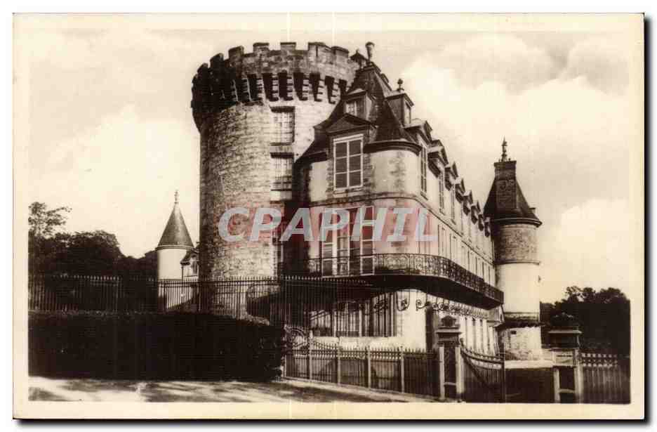Rambouillet — Le Château, façade nord — Tours François 1er, LL.