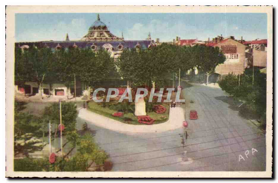 Perpignan CPA Place de Catalogne Monument Jean Jaures
