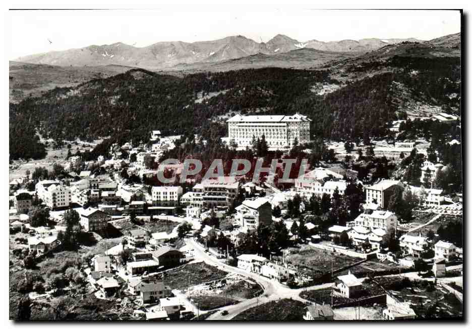 Font Romeu CPA Station d'ete et d'hiver Vue generale et le pic CArlitte