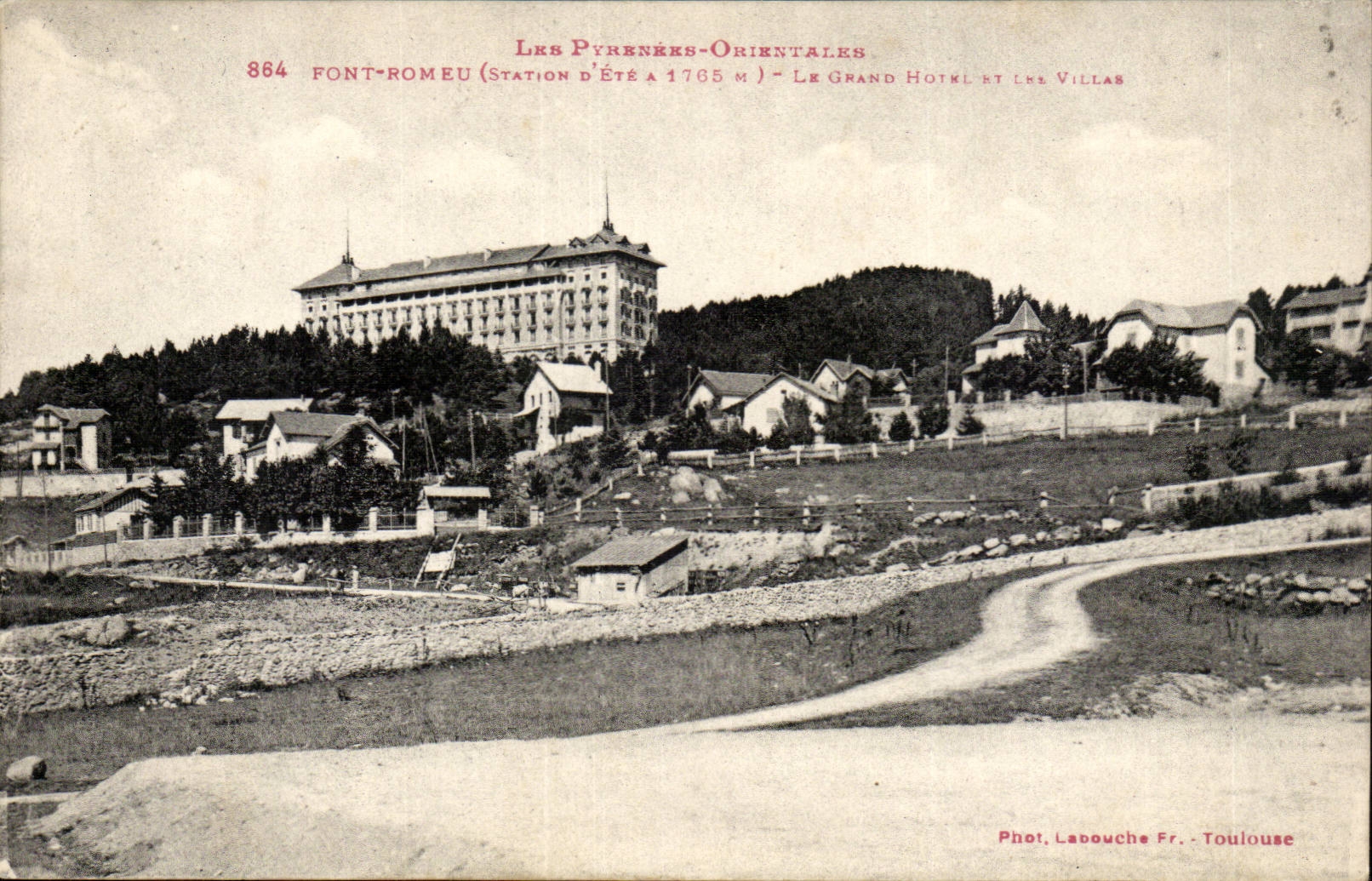 Font Romeu CPA Le grand hotel et les villas