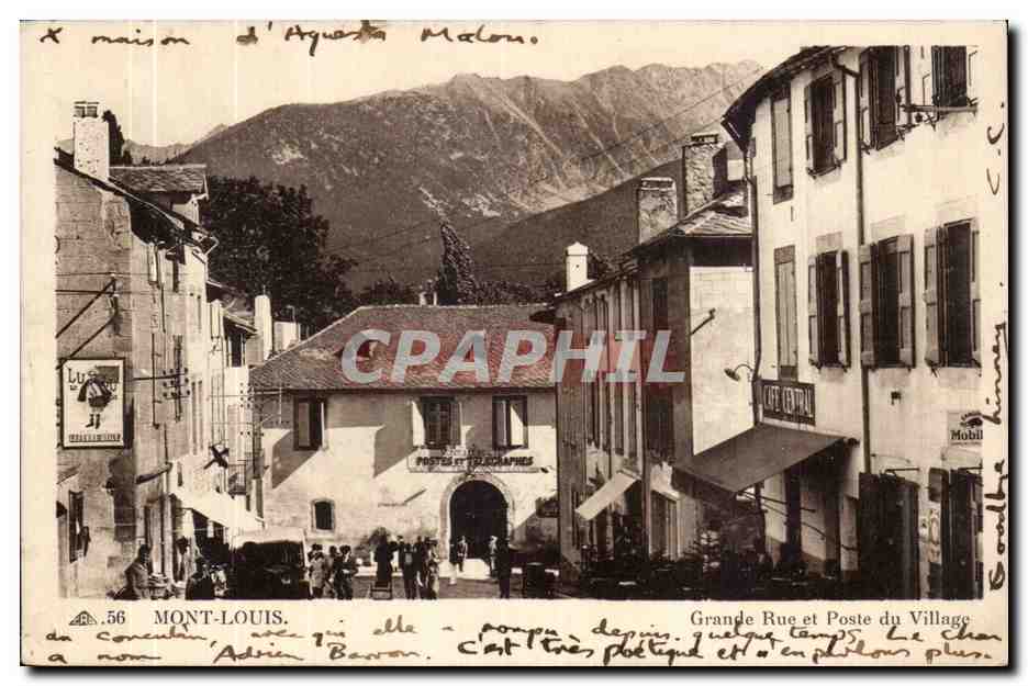 Mont Louis - Grande Rue et Poste de Village - CPA 