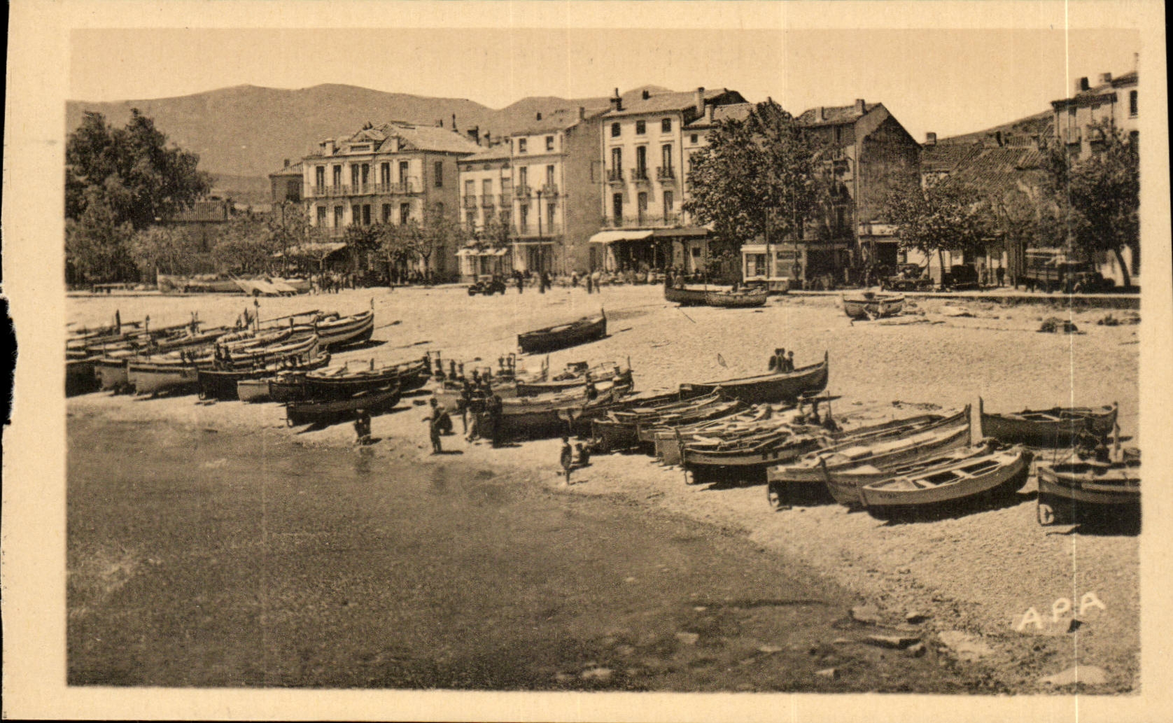 Banyuls CPA plage et avenue de la Republique