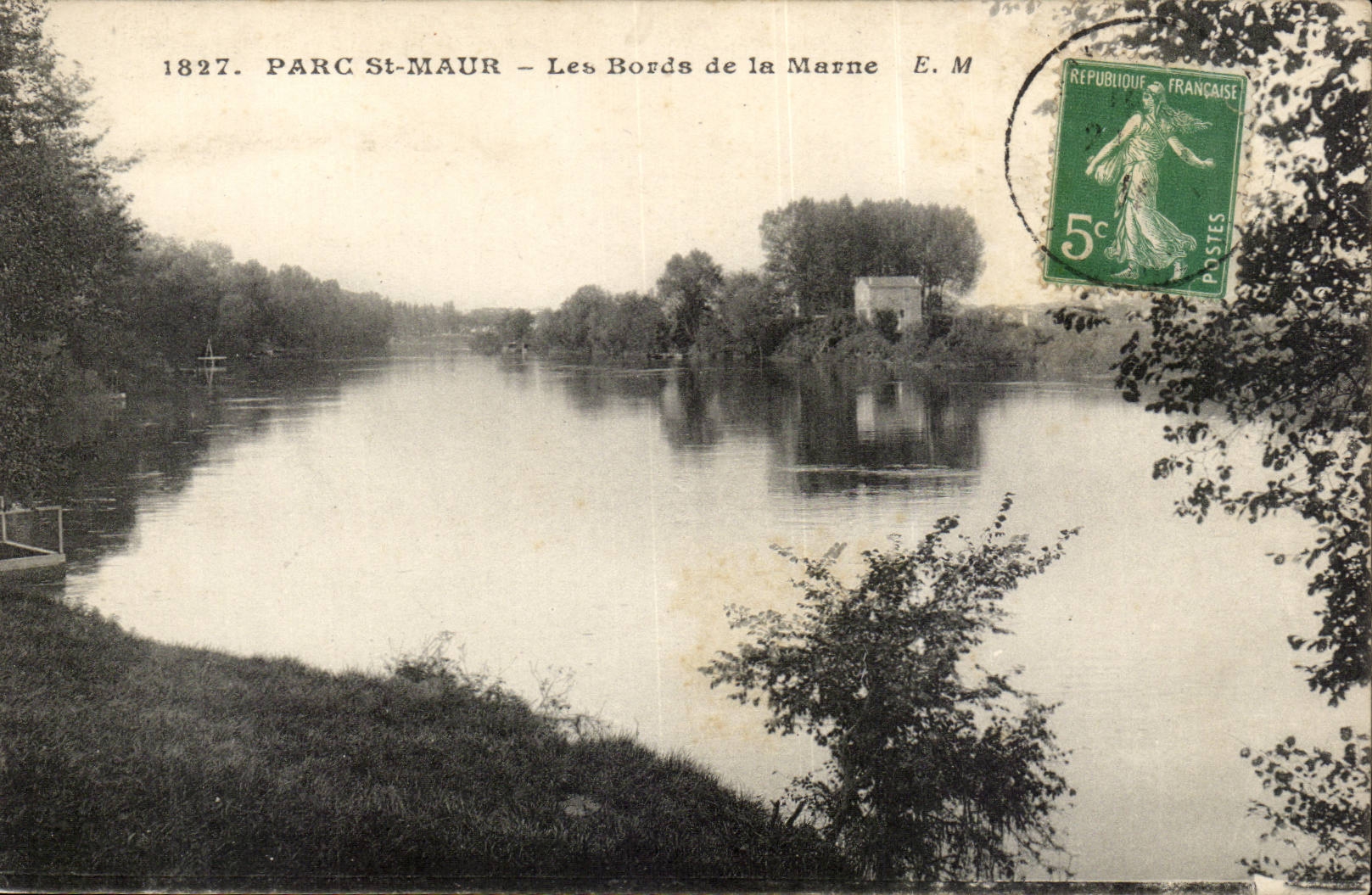 Parc Saint MAur CPA Les bords de la Marne