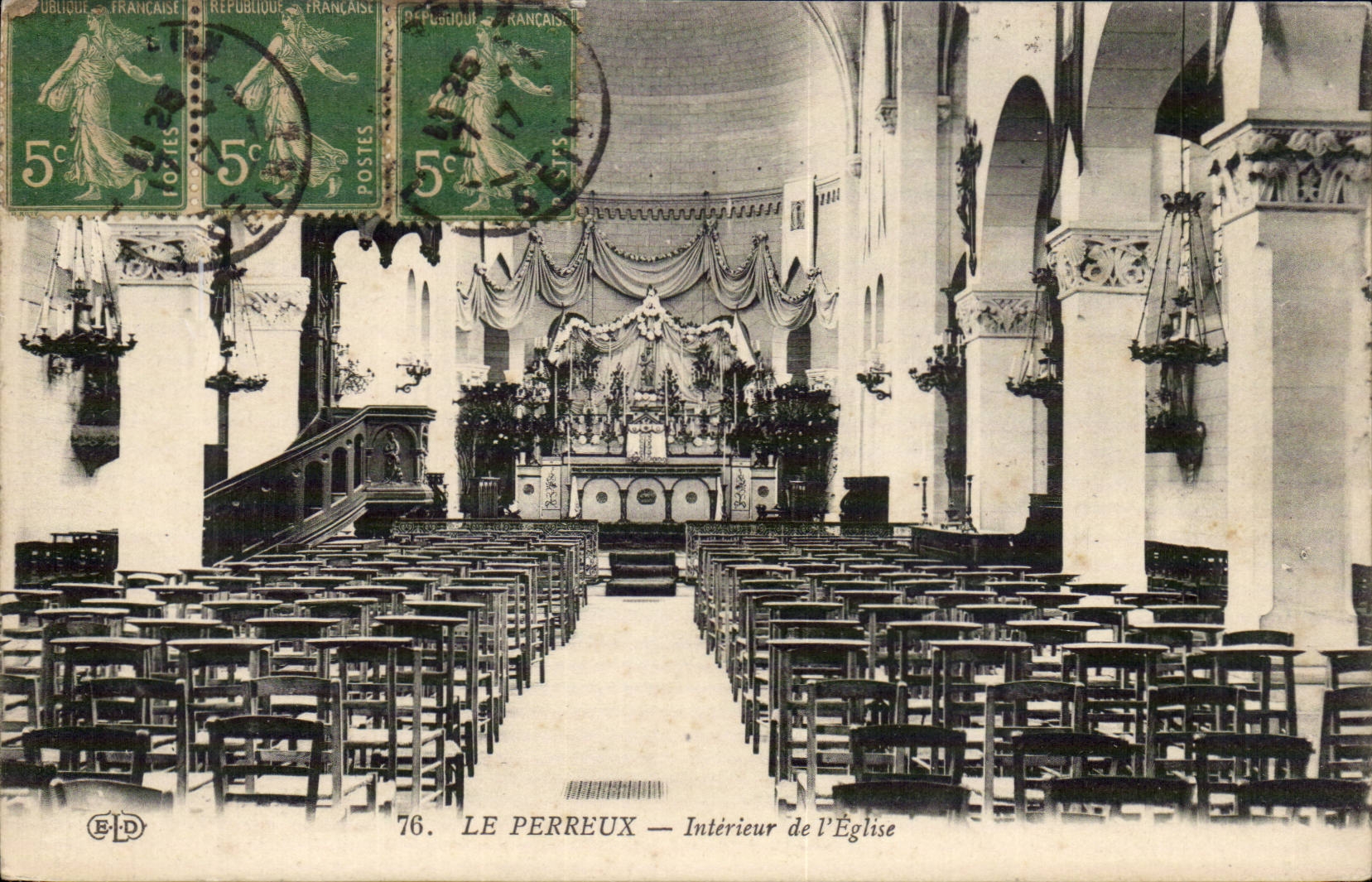 Le Perreux CPA Interieur de l'eglise