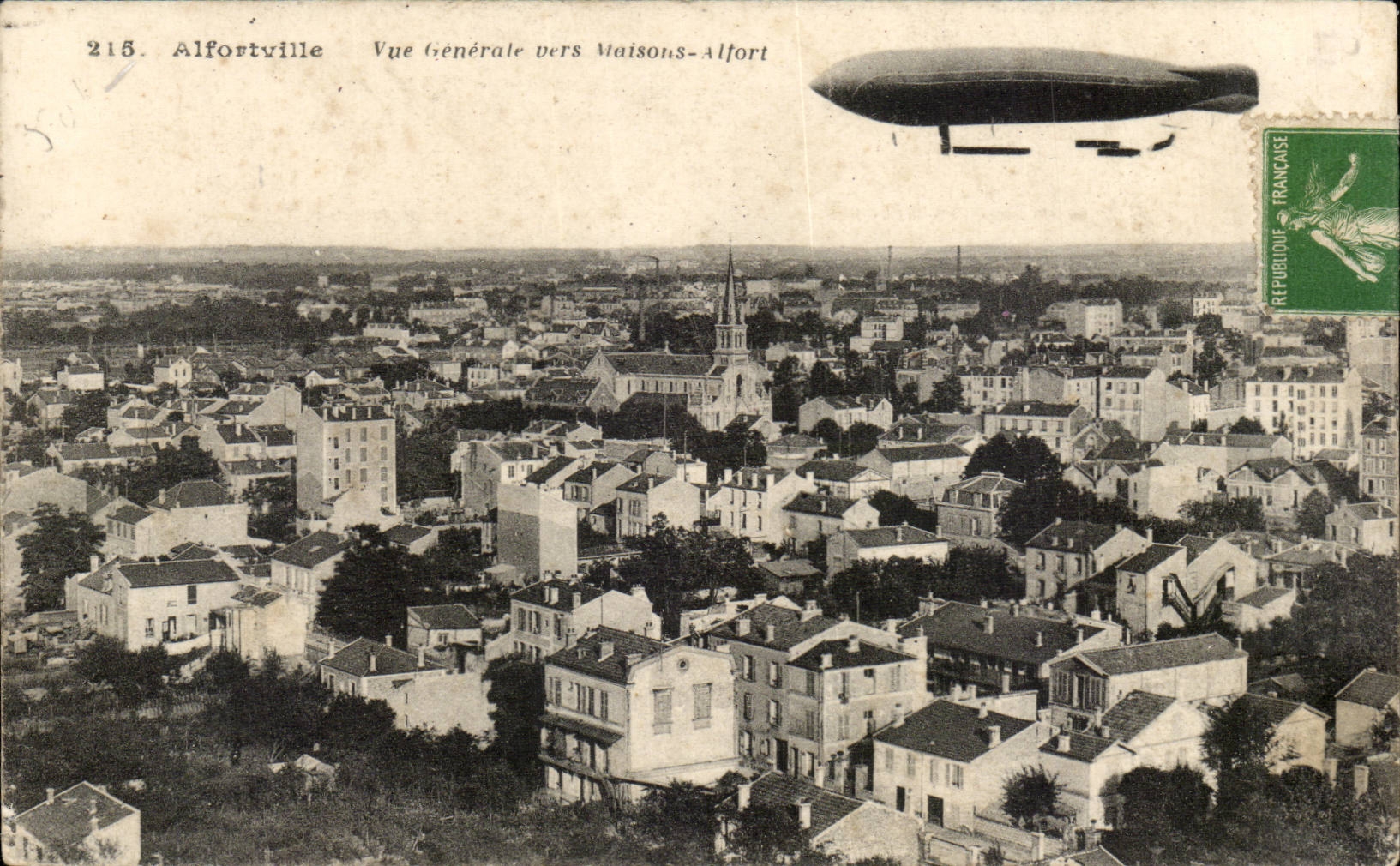 Alfortville CPA vue generale vers Maisons Alfort (ballon dirgeable)