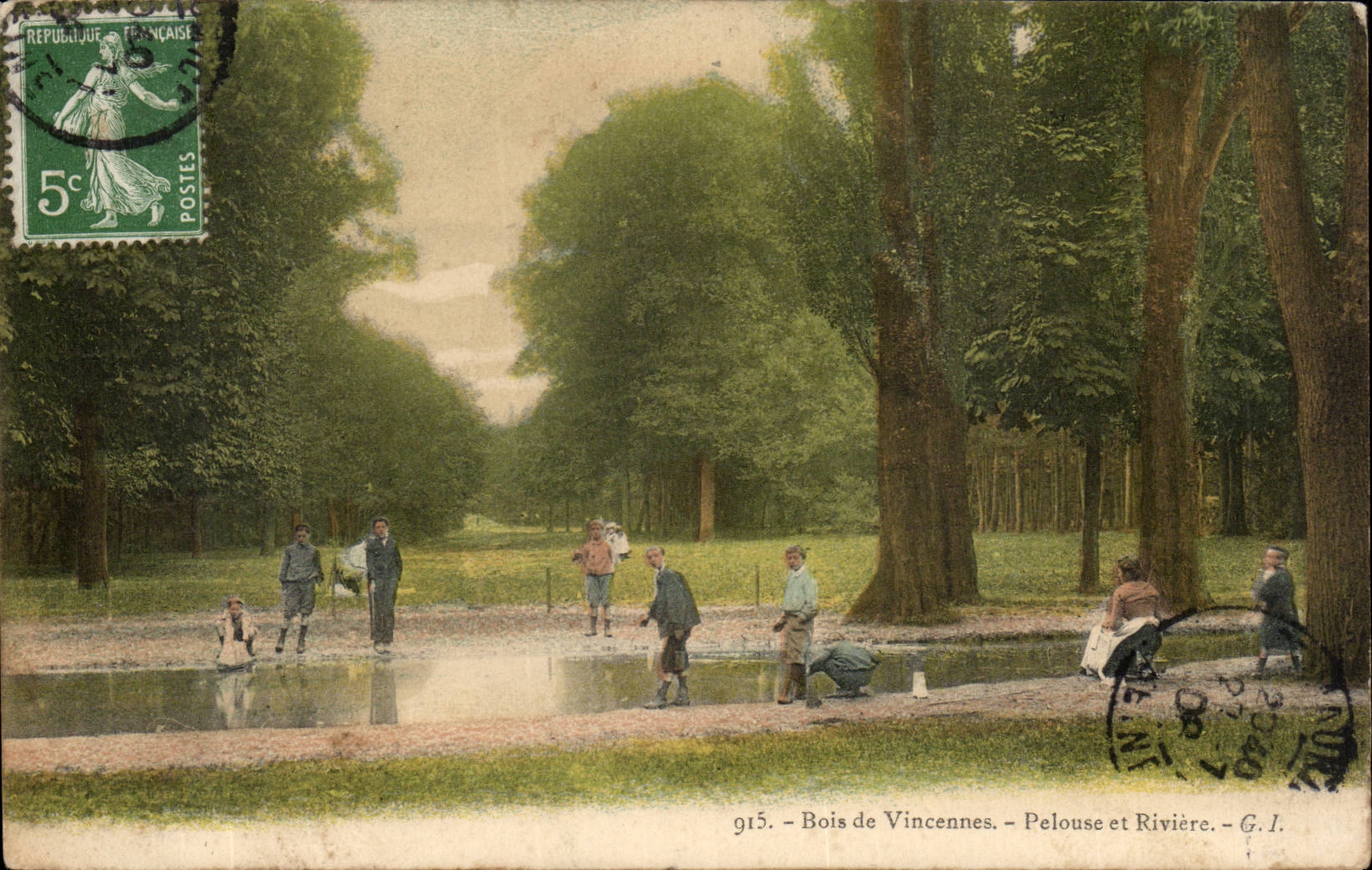 Bois de Vincennes CPA Pelouse et riviere