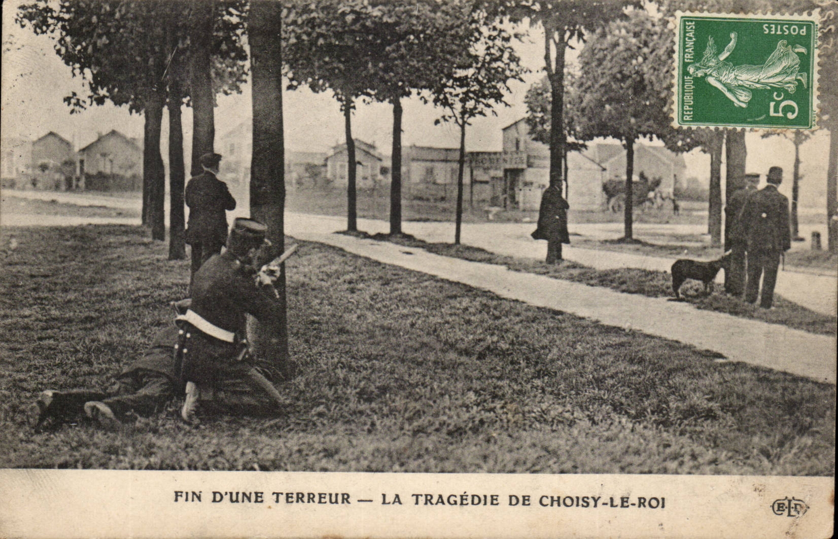 Fin d'une terreur CPA La tragedie de Choisy le Roi (gendarmes gendarme) (bande a Bonnot bandits voleur crime) TOP